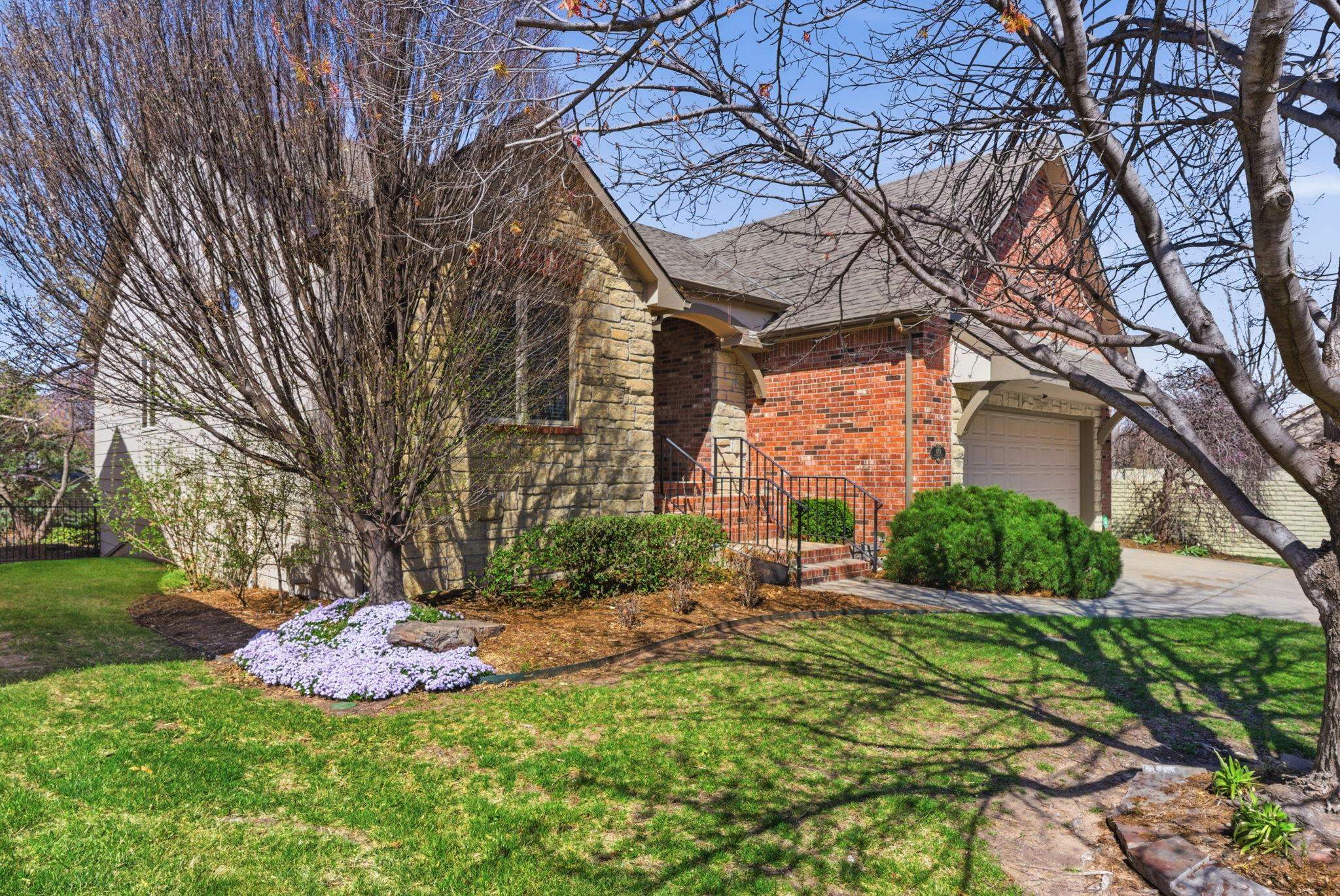 8701 W Northridge Court Wichita KS 67205