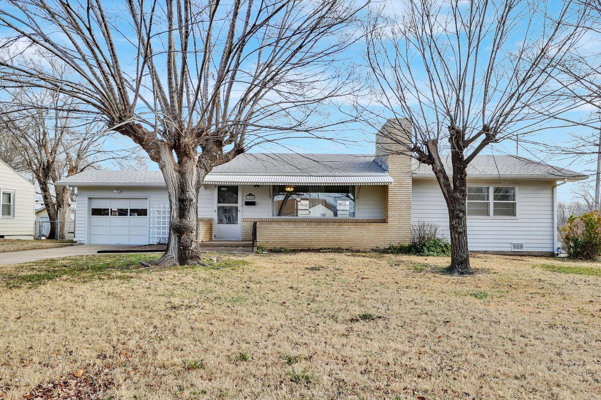 1500 Moyle Street Augusta KS 67010