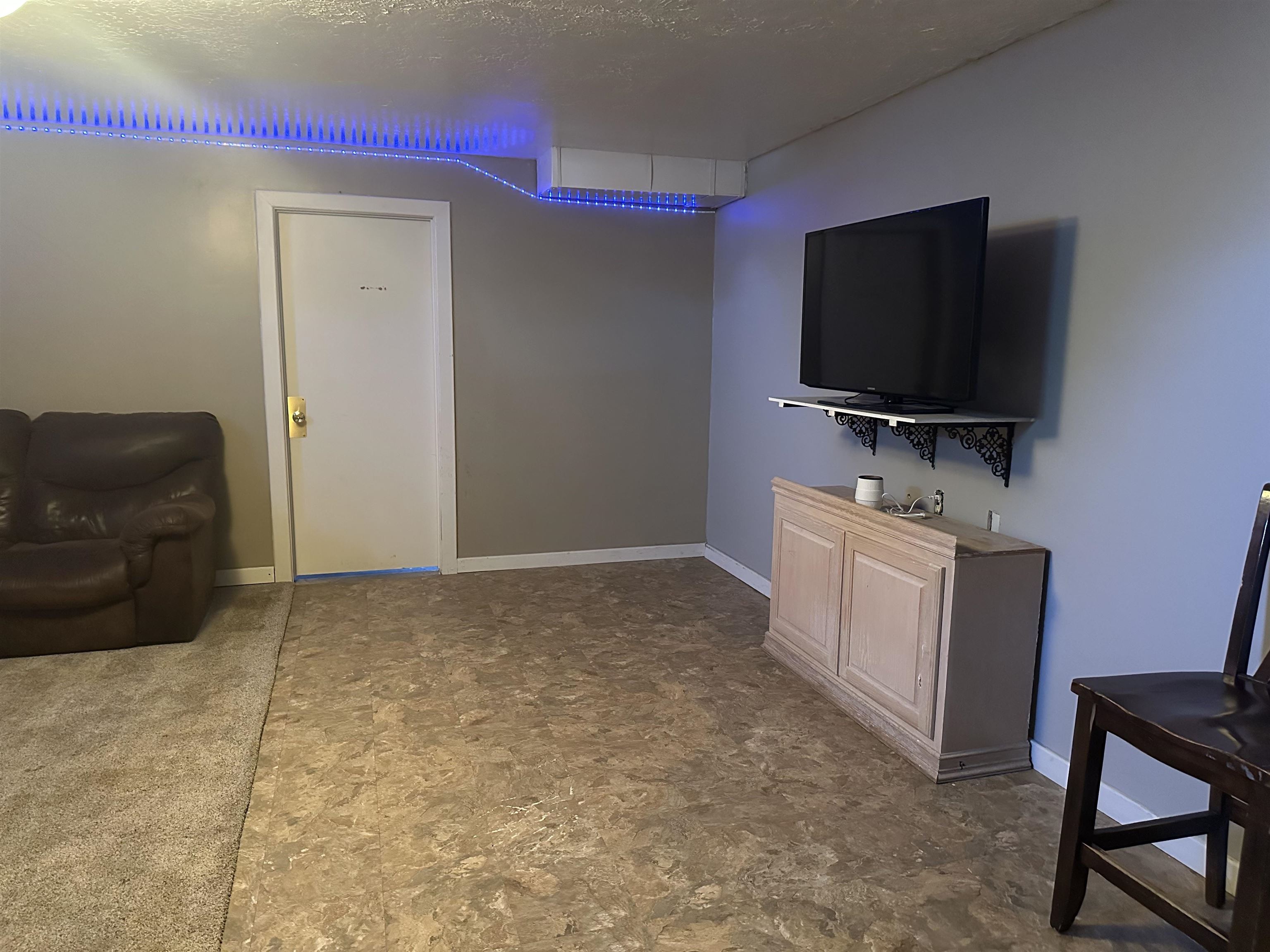 2 Crown Circle Anthony KS 67003