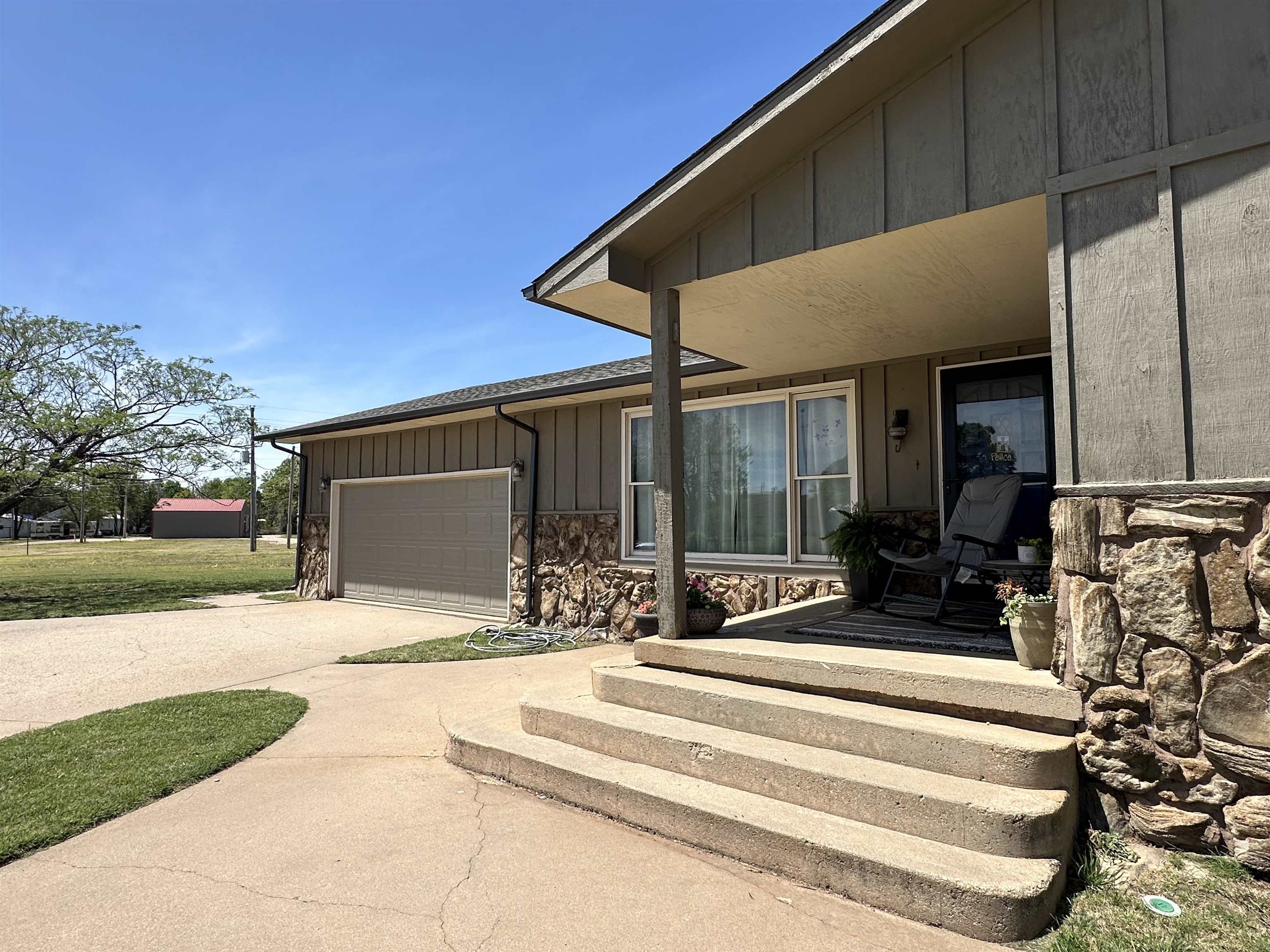 2 Crown Circle Anthony KS 67003