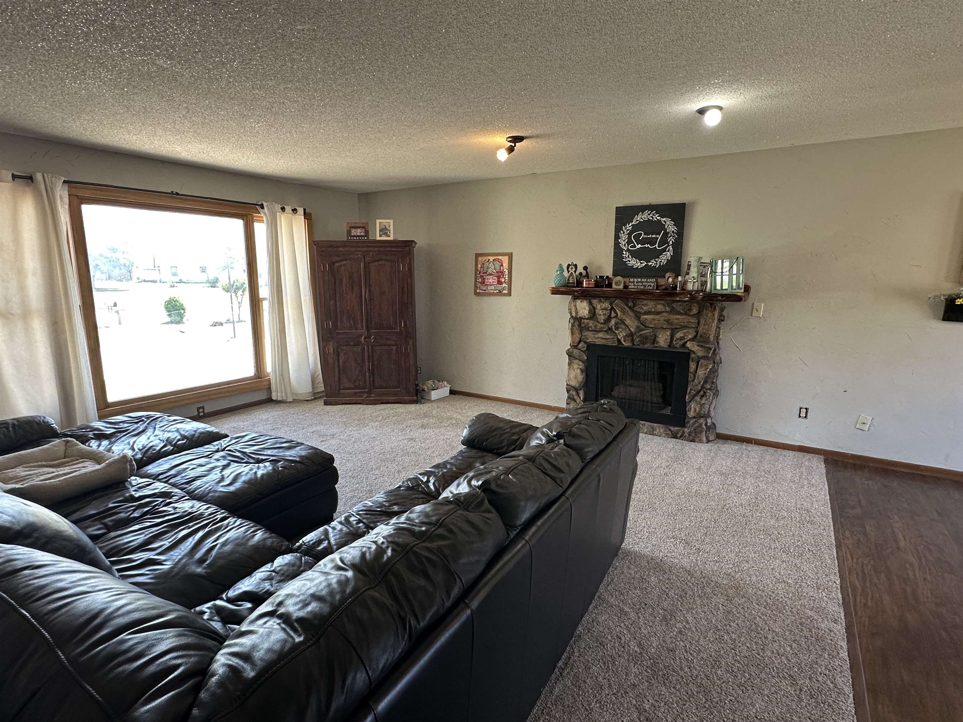 2 Crown Circle Anthony KS 67003