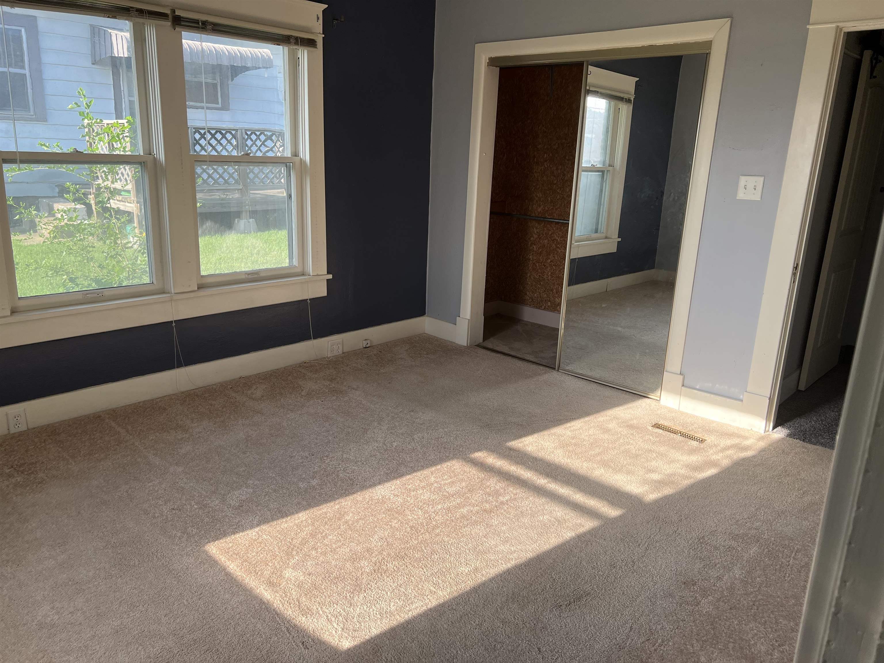 319 S 2nd Arkansas City KS 67005