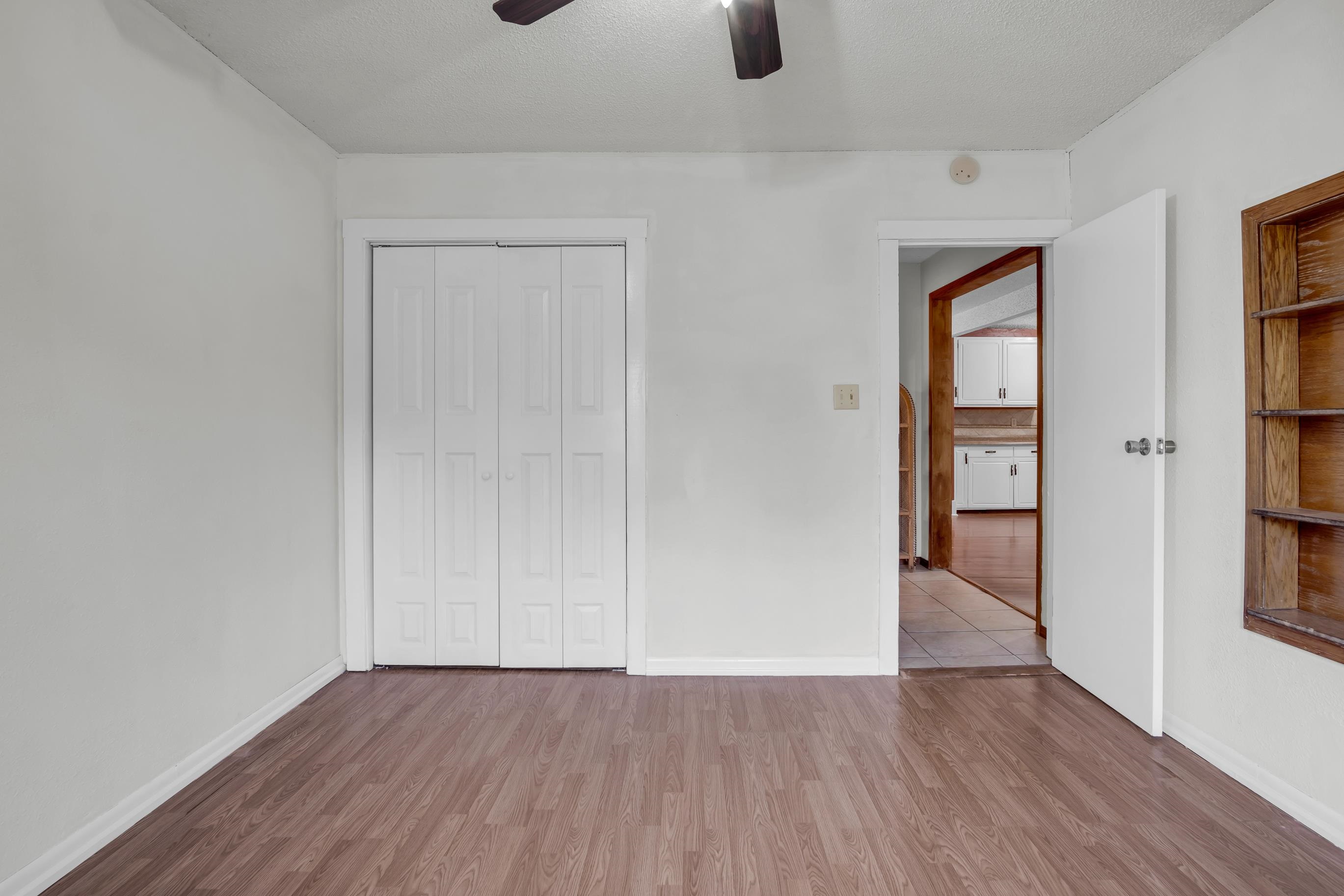 119 SW 6th Newton KS 67114