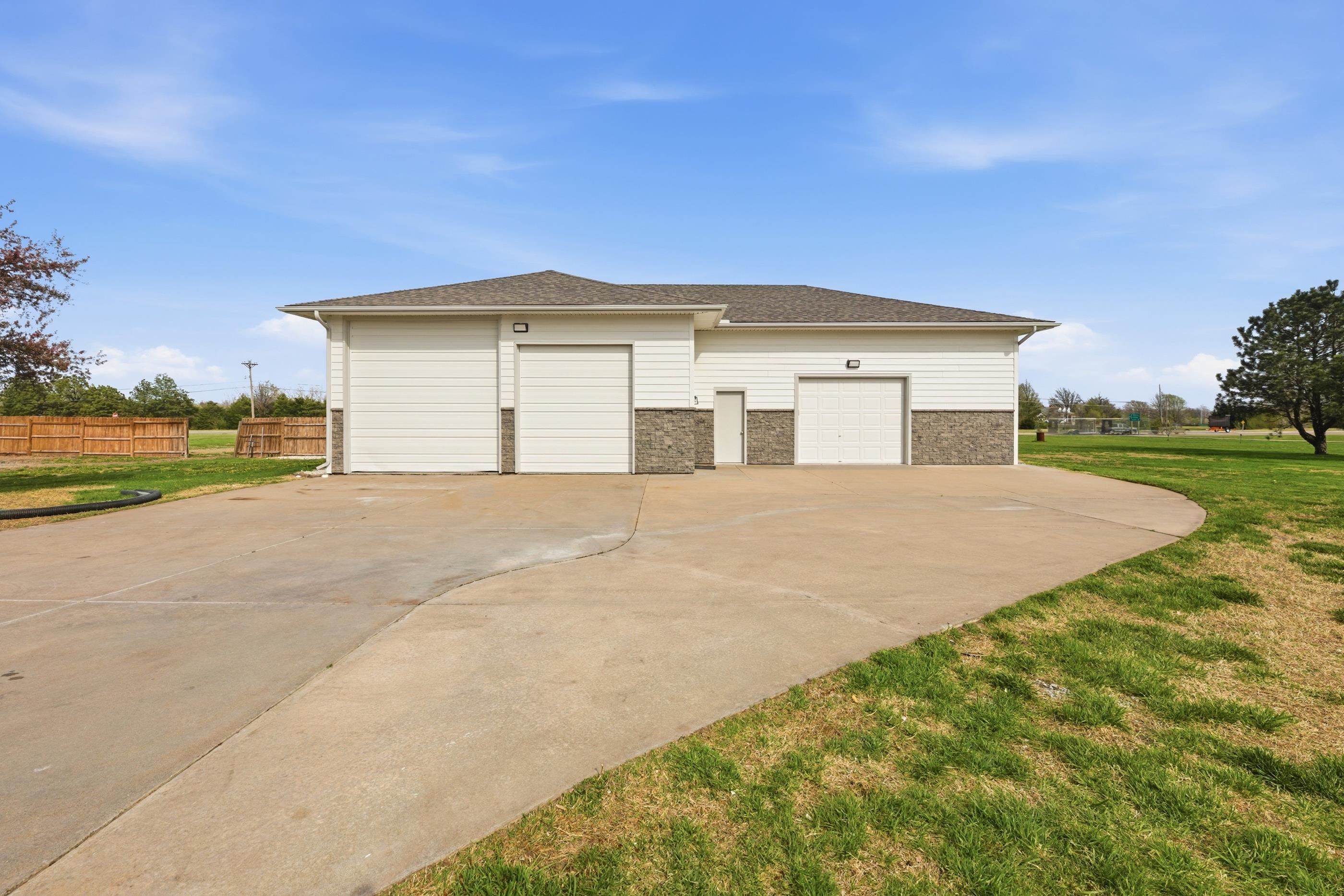 14844 SW Clover Lane Rose Hill KS 67133