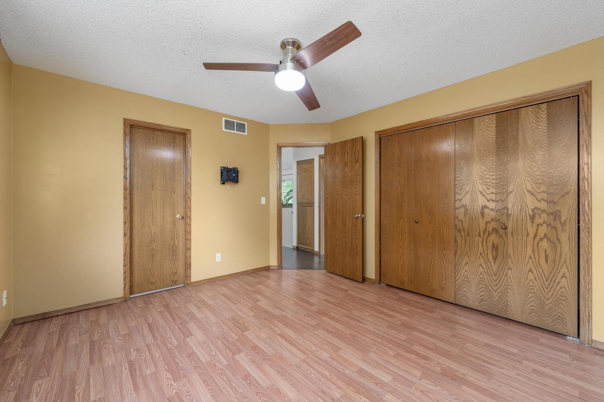 1537 E Summerwood Court Goddard KS 67052
