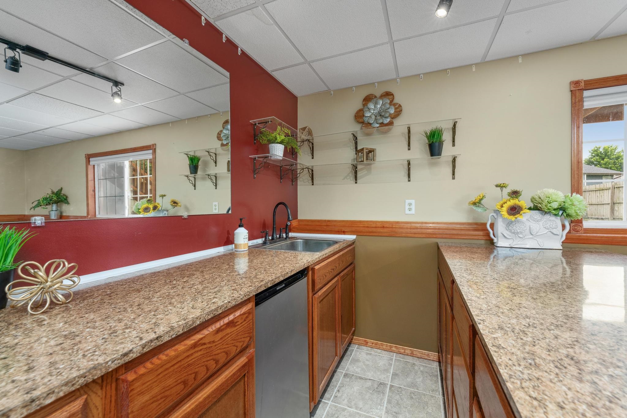 1537 E Summerwood Court Goddard KS 67052
