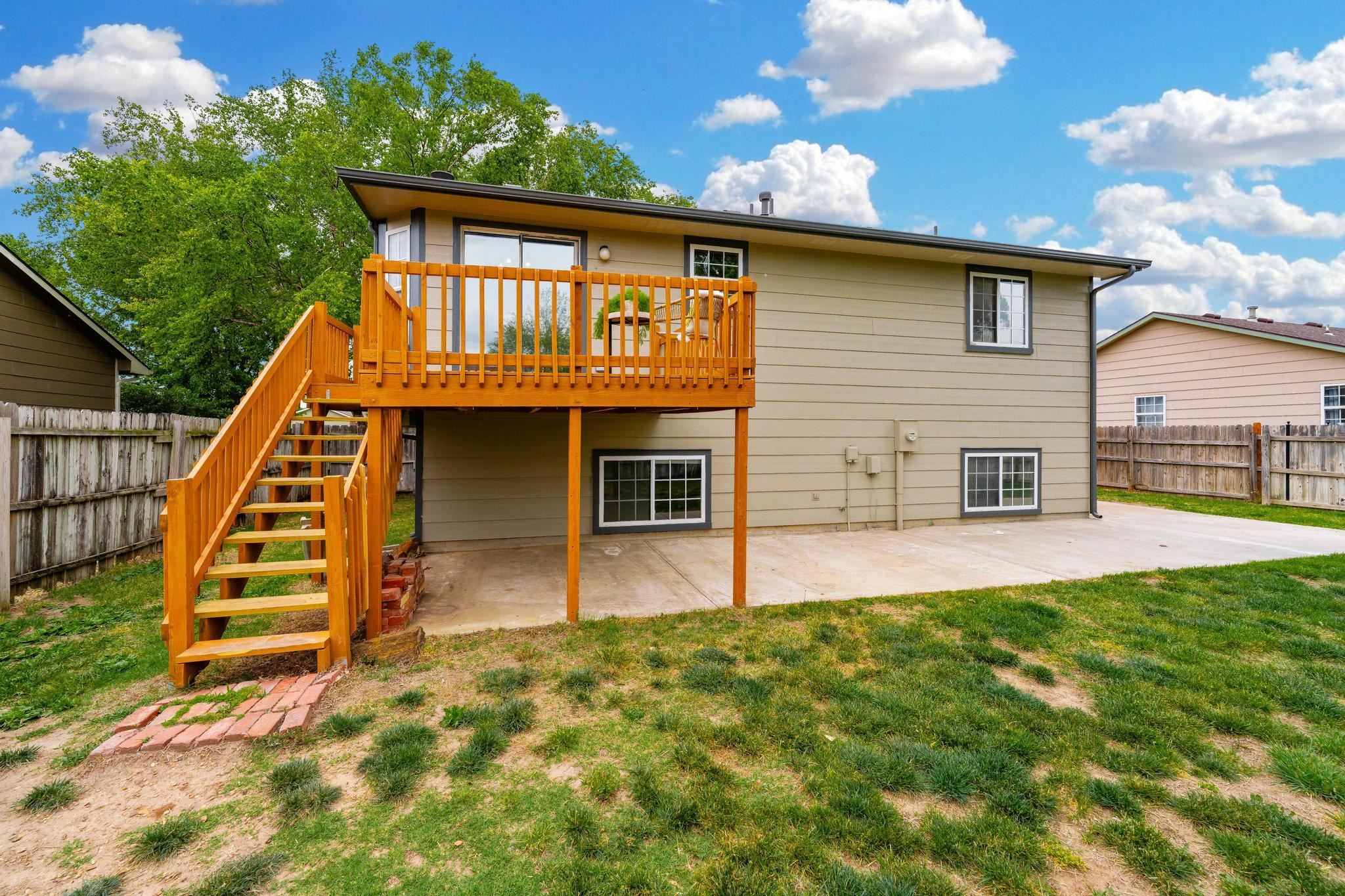 1537 E Summerwood Court Goddard KS 67052
