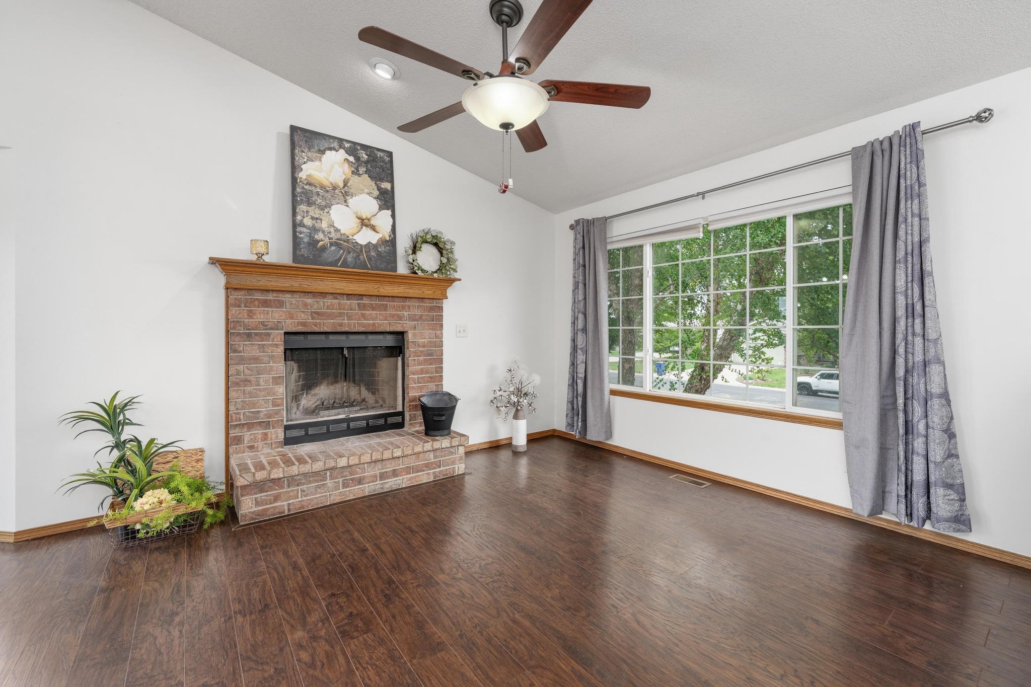 1537 E Summerwood Court Goddard KS 67052