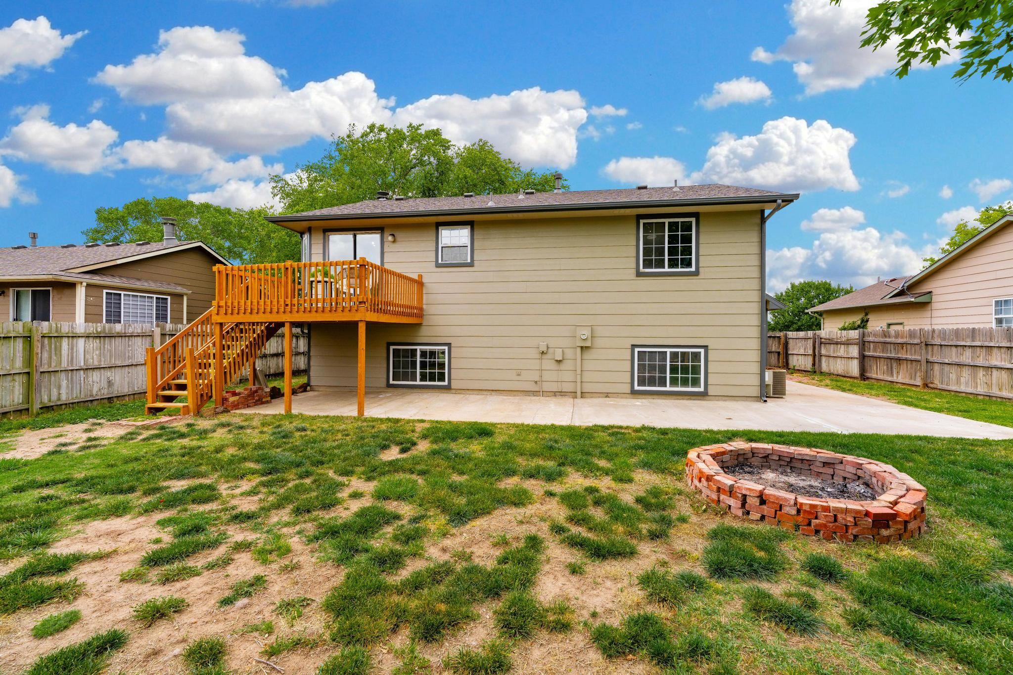 1537 E Summerwood Court Goddard KS 67052
