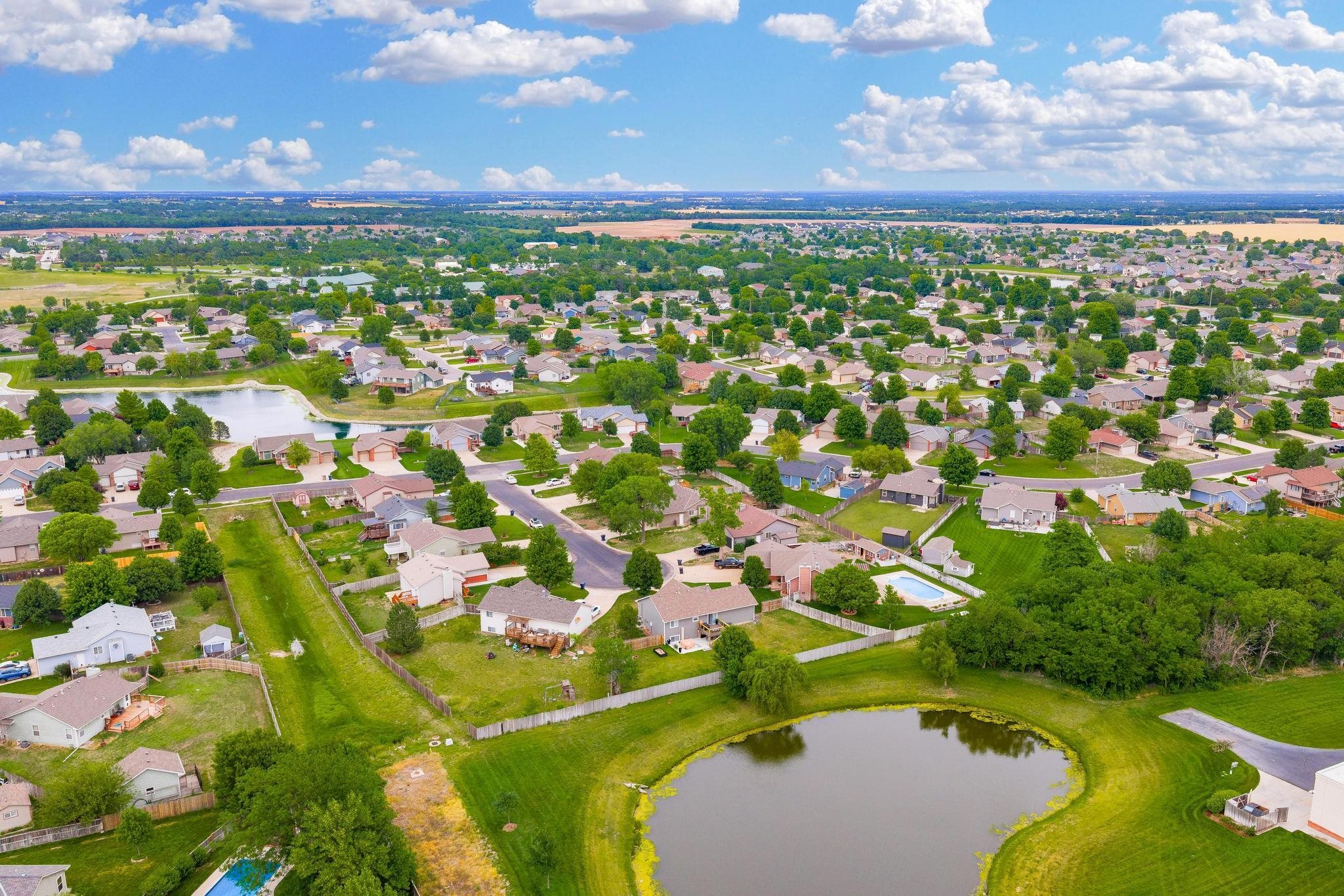 1537 E Summerwood Court Goddard KS 67052