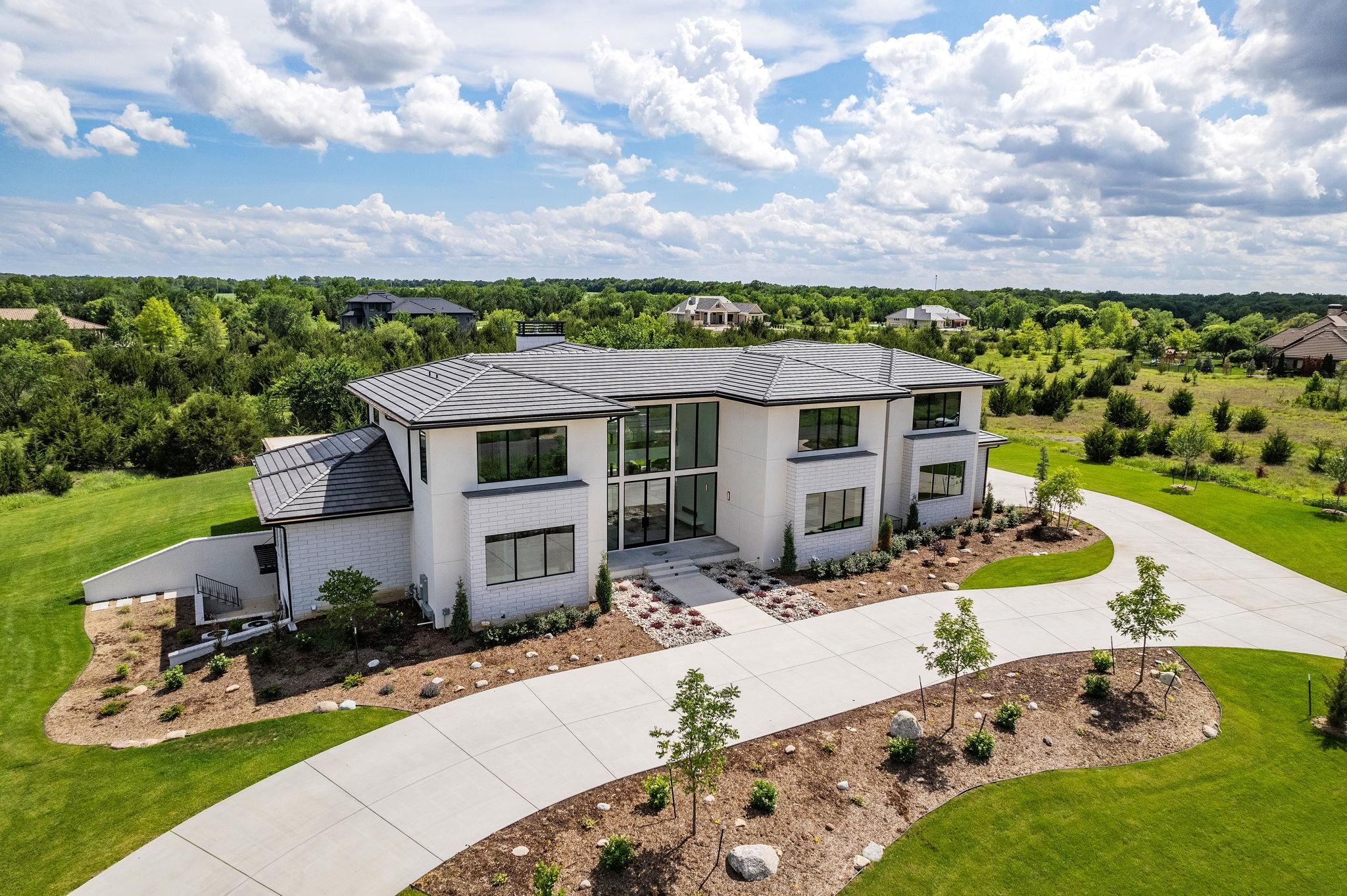 1307 E Bluestem Court Andover KS 67002