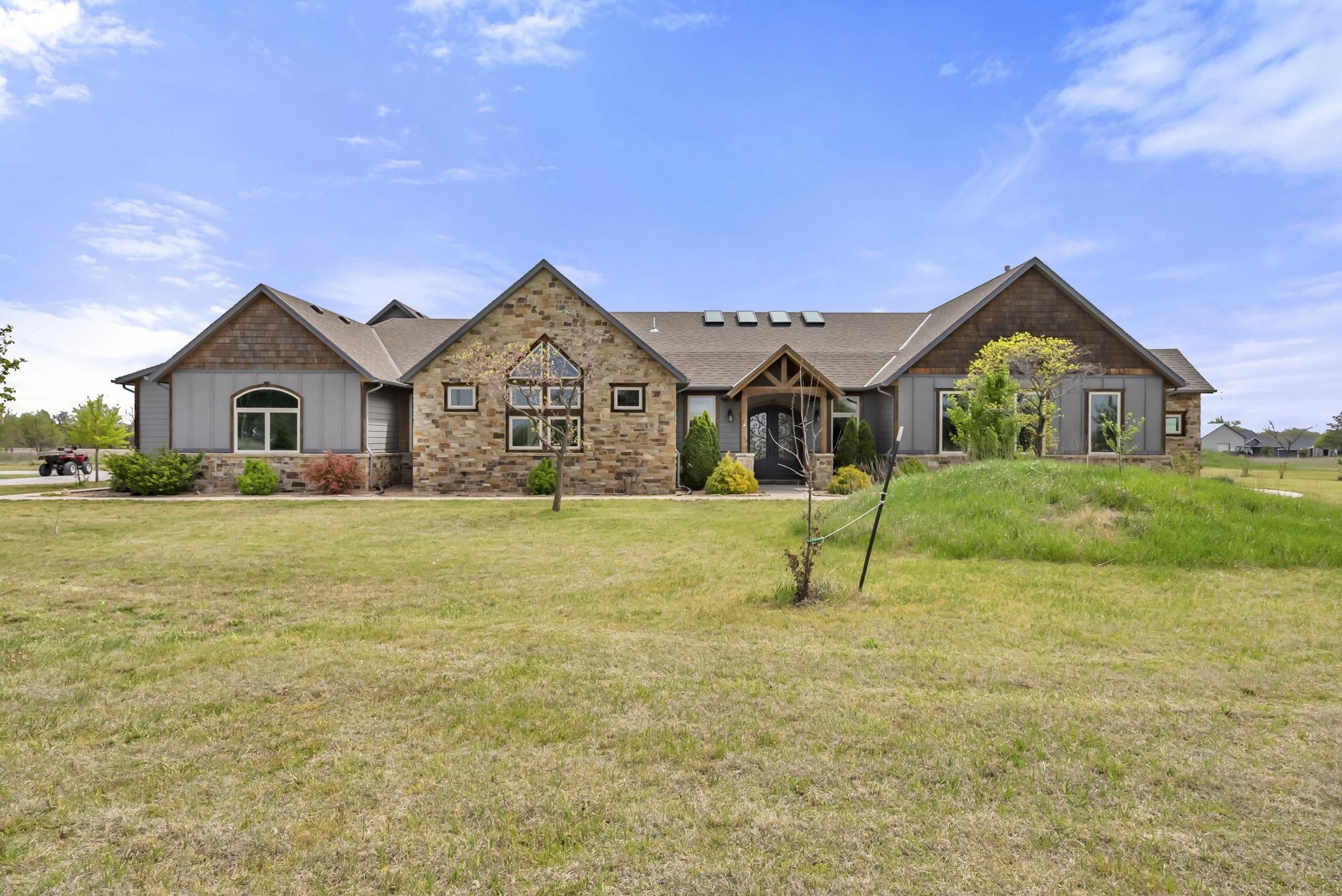 9710 N Oliver Street Valley Center KS 67147