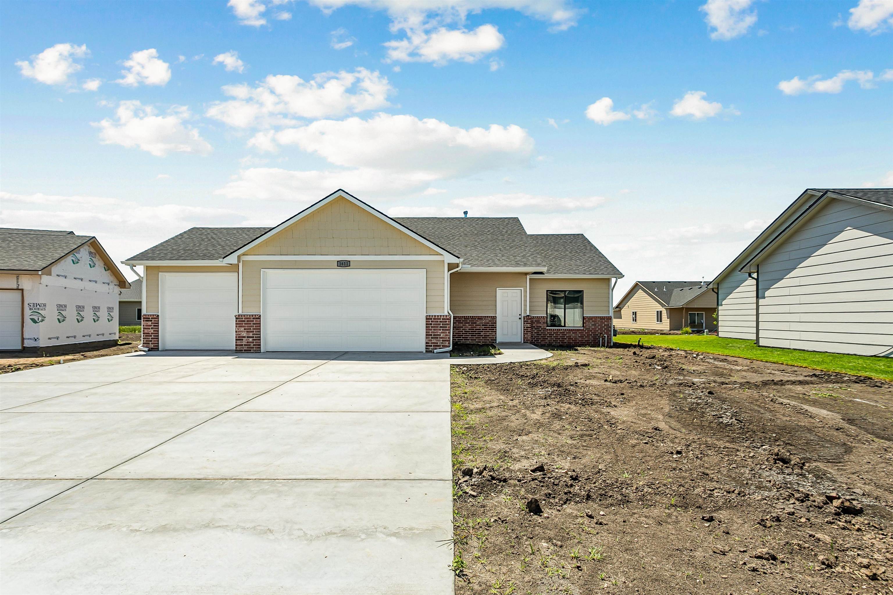 1611 Midway Court Valley Center KS 67147