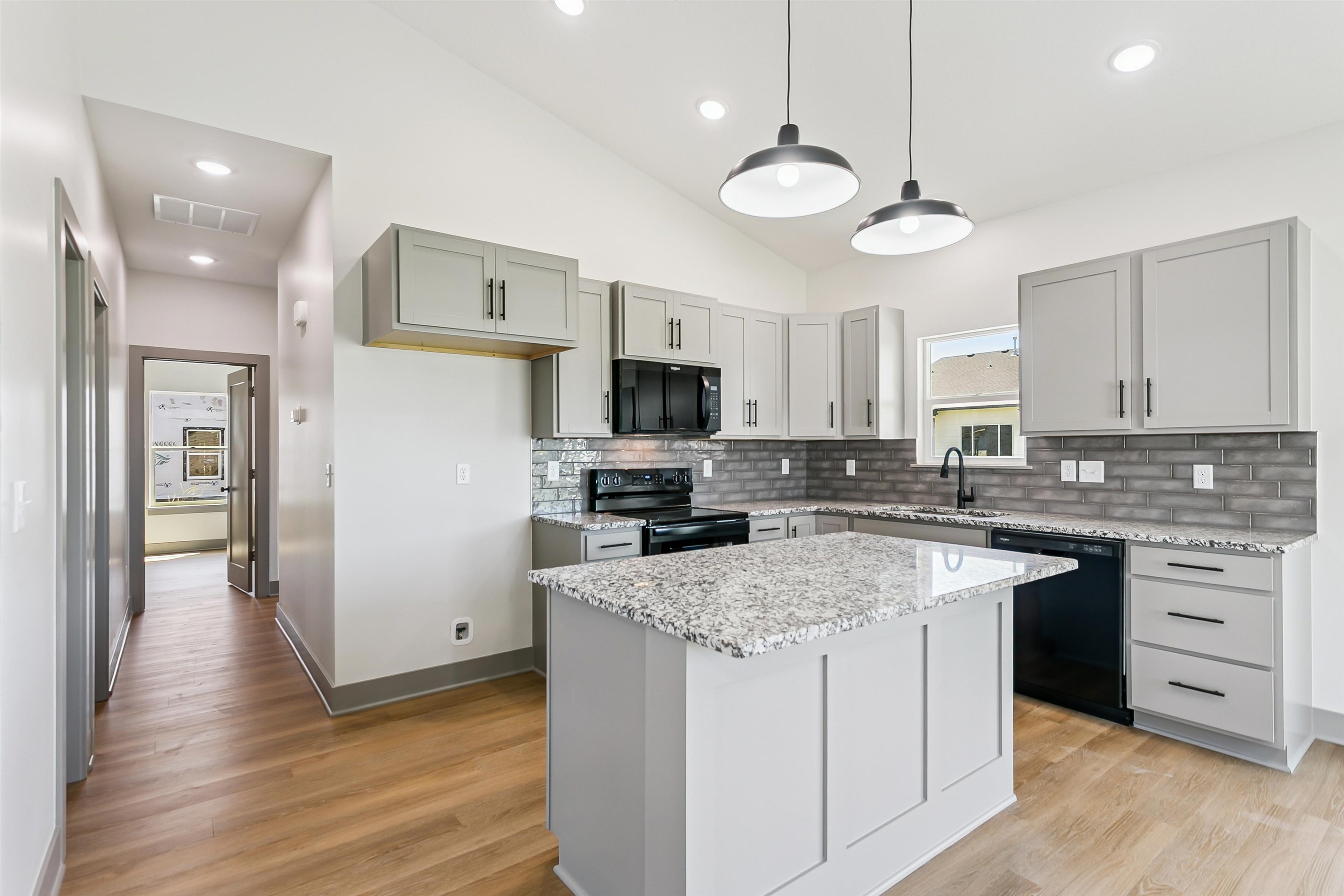 1611 Midway Court Valley Center KS 67147