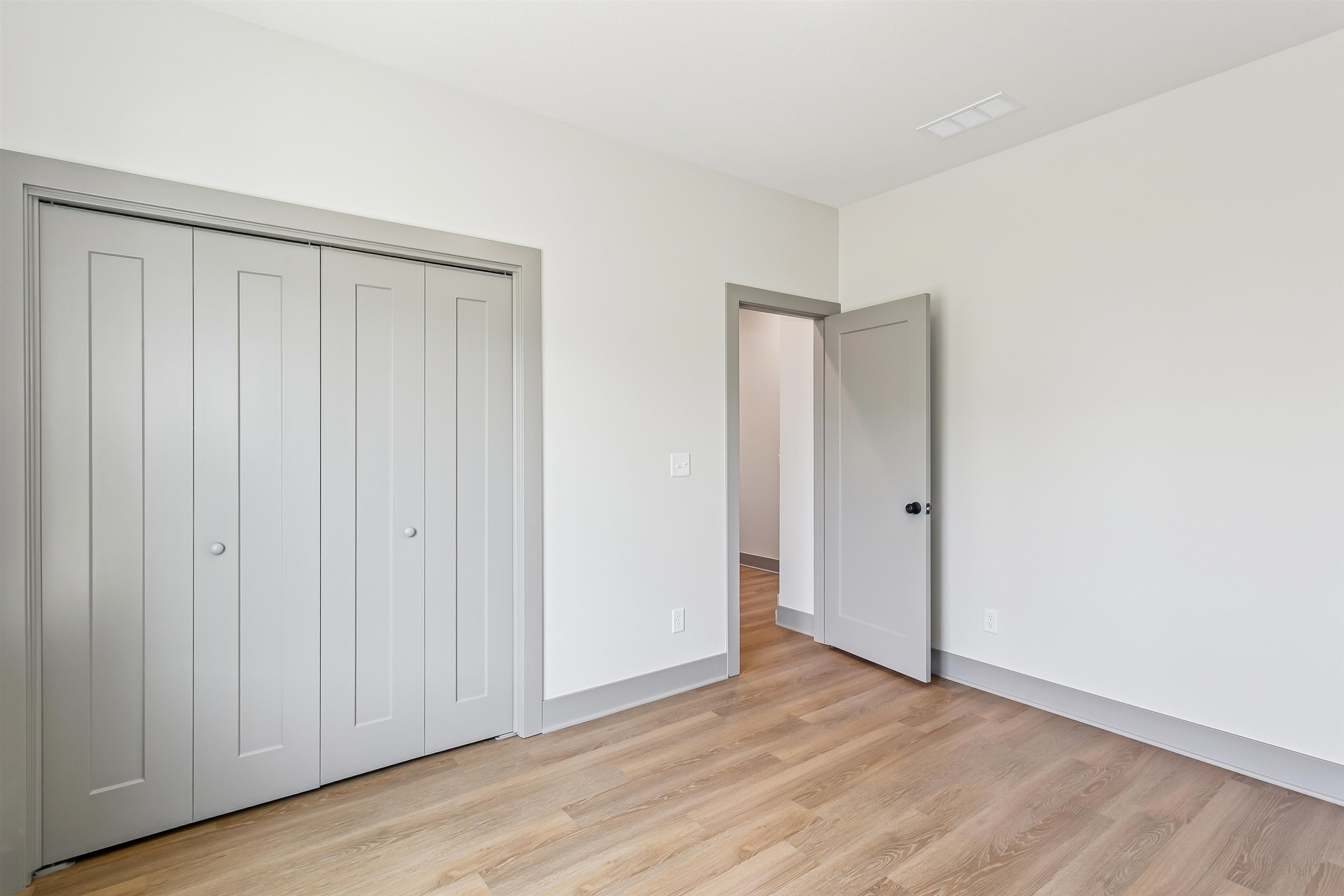 1611 Midway Court Valley Center KS 67147