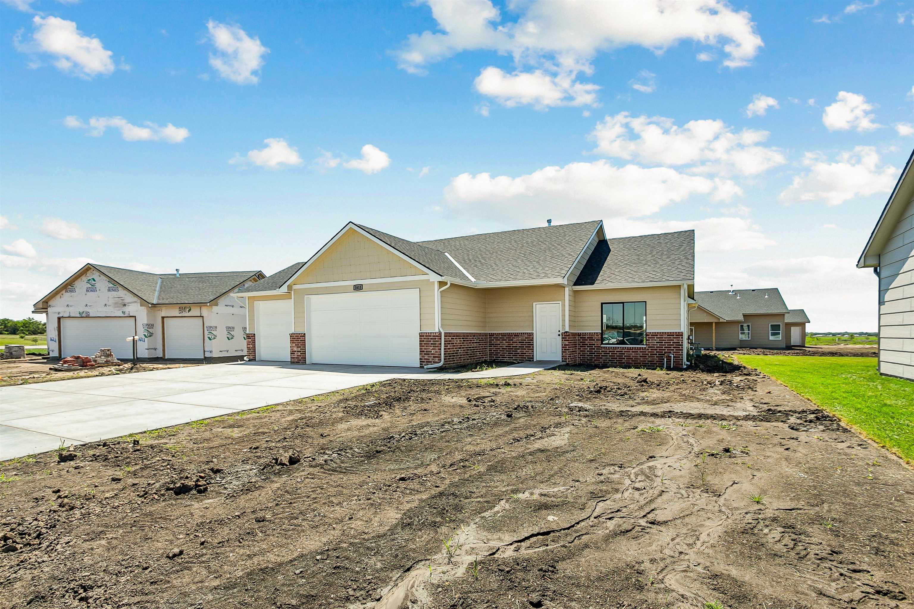 1611 Midway Court Valley Center KS 67147