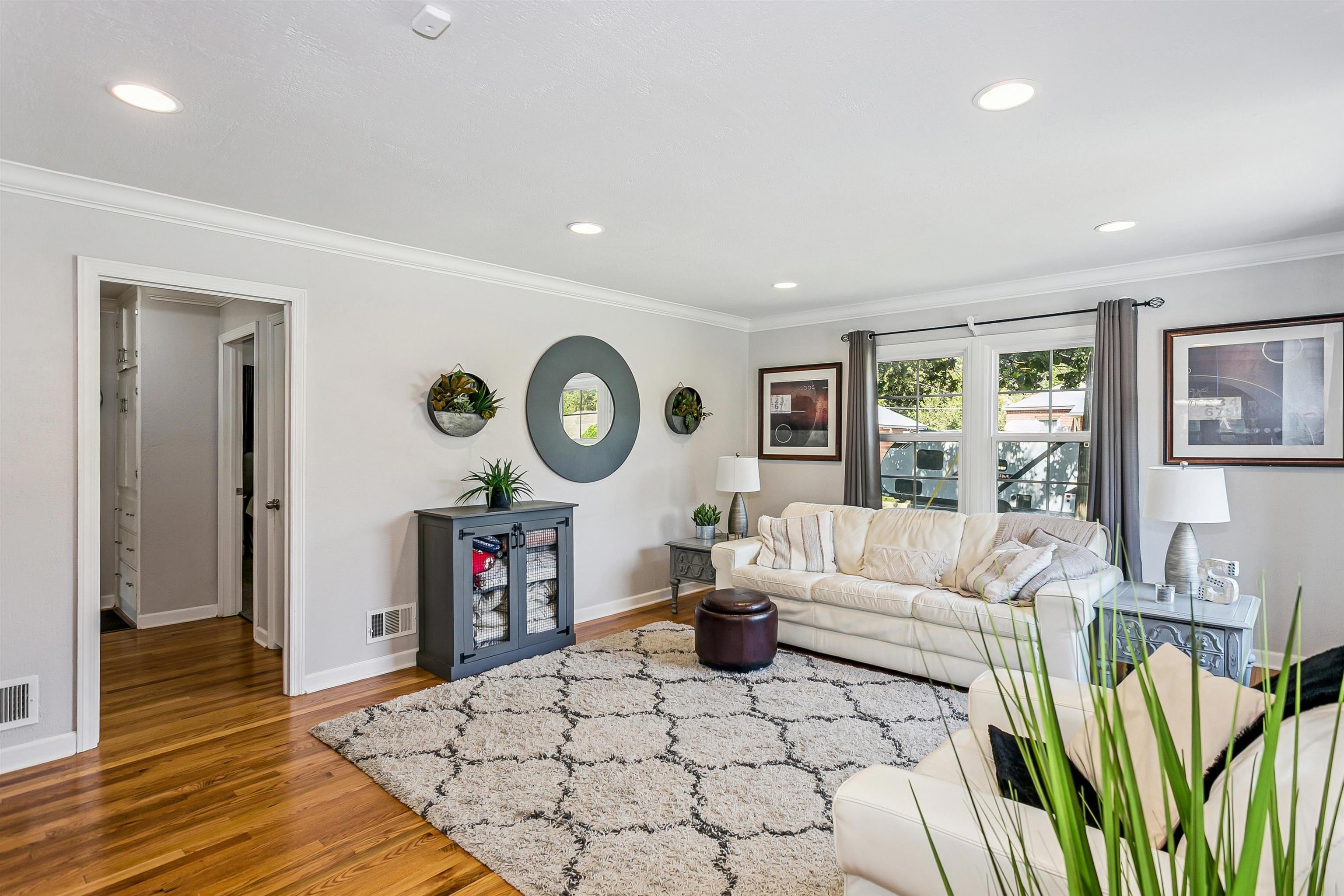 601 S Bluff Avenue Wichita KS 67218