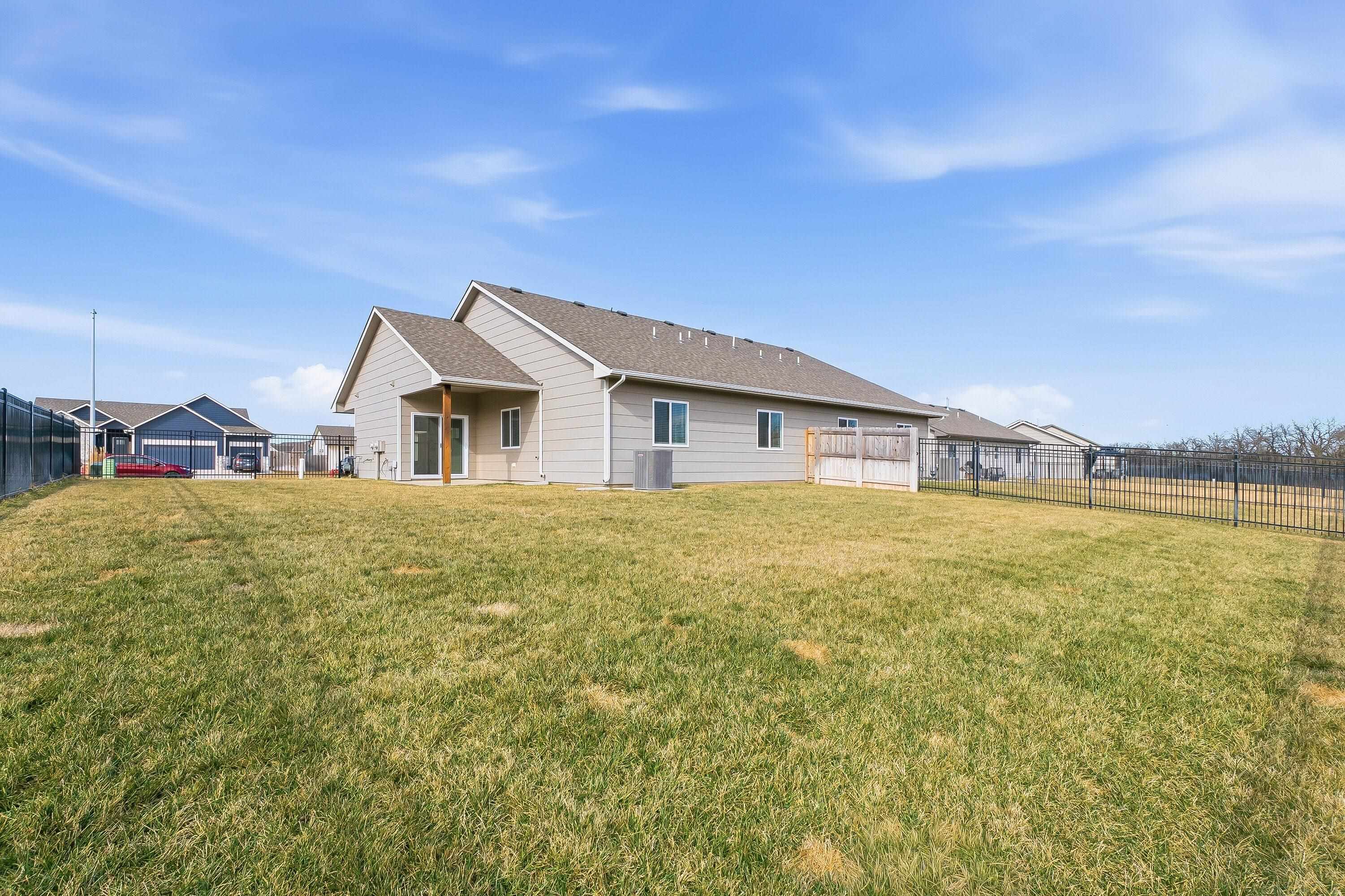 948 N Cloverleaf Street Goddard KS 67052