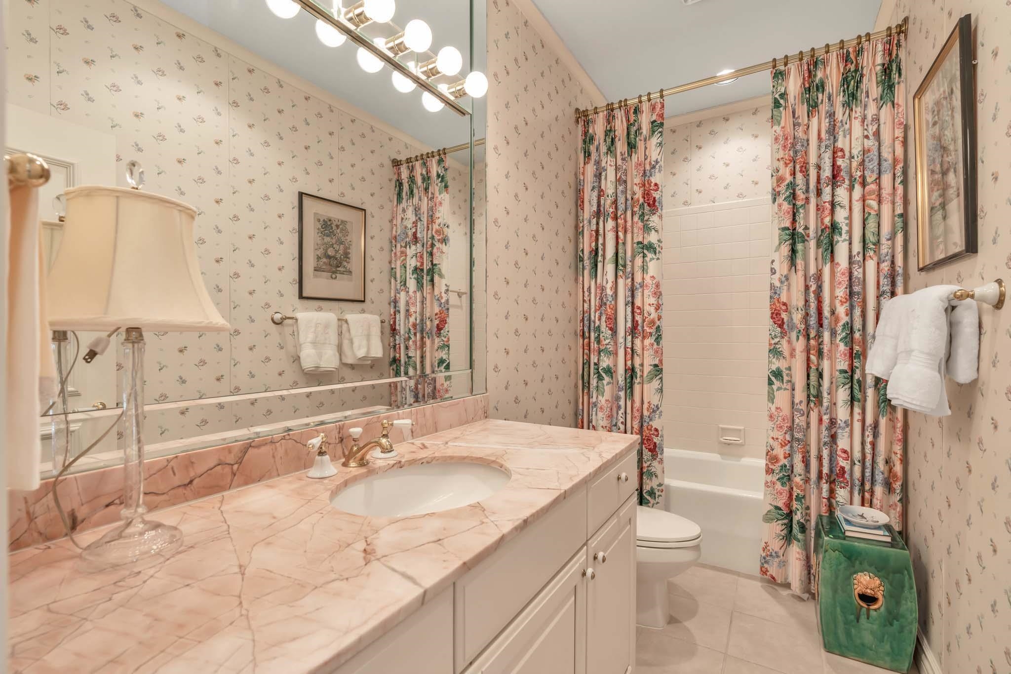 1440 N Gatewood Wichita KS 67206