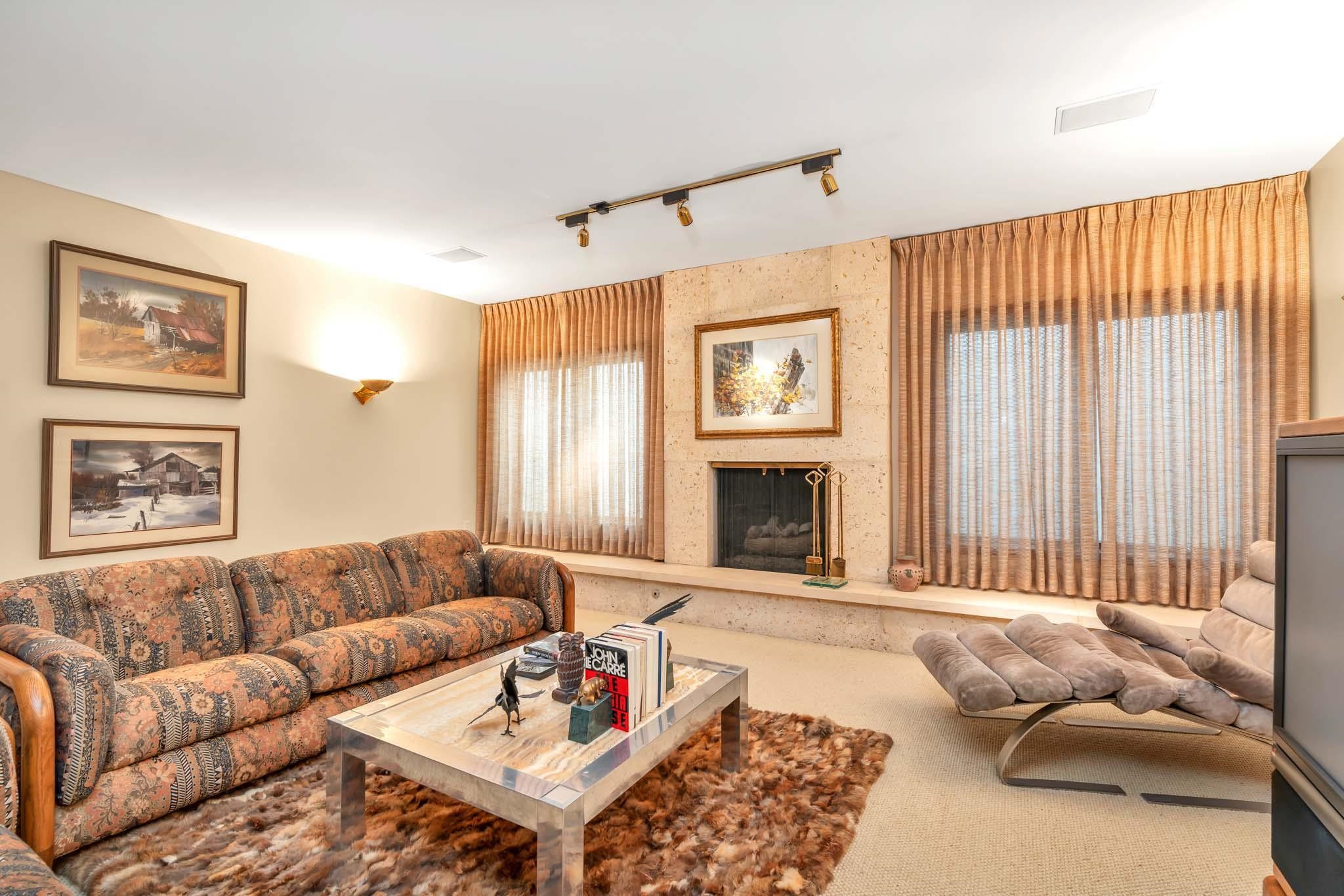 1440 N Gatewood Wichita KS 67206