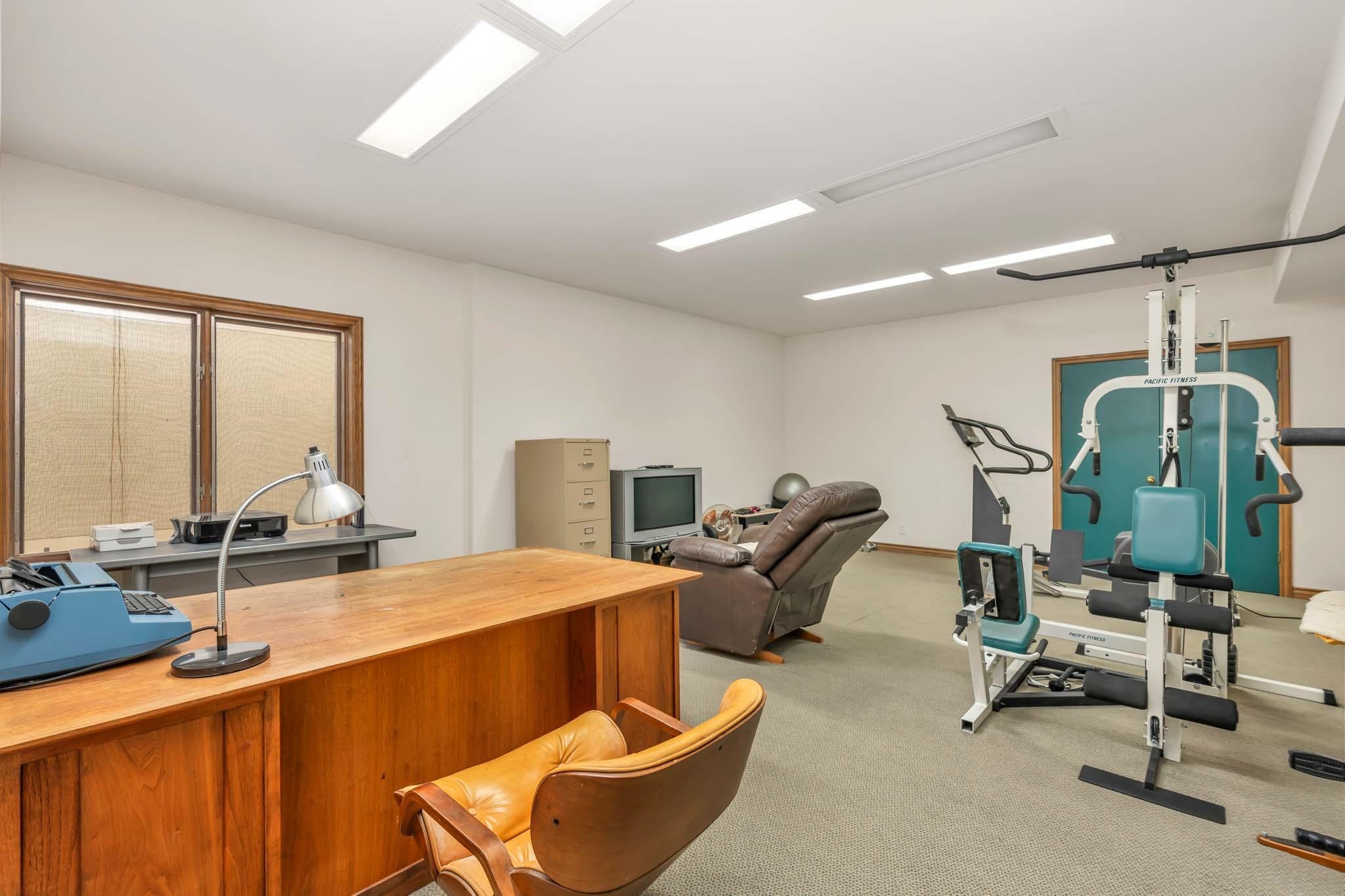 1440 N Gatewood Wichita KS 67206