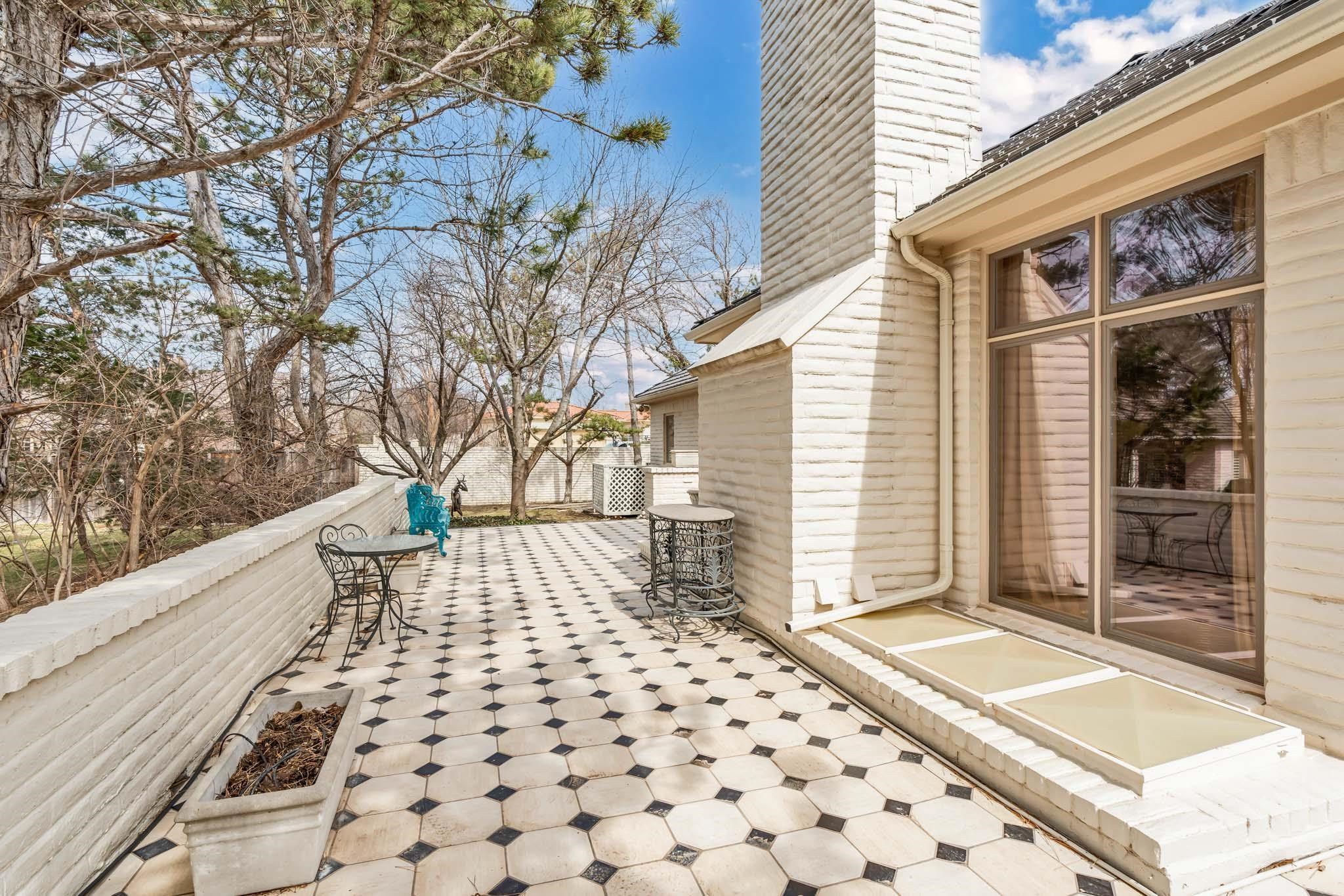 1440 N Gatewood Wichita KS 67206