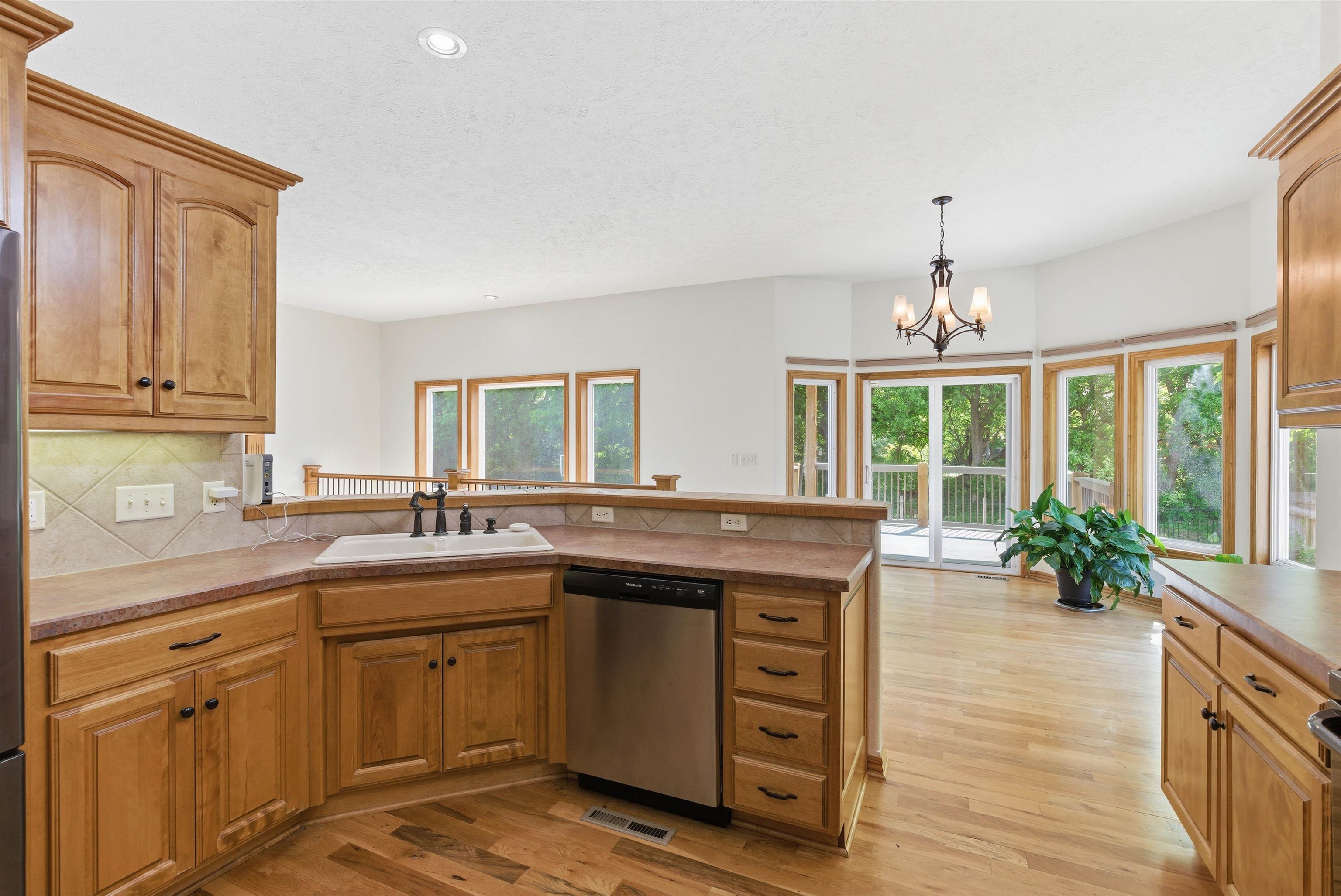 534 N Stonetree Andover KS 67002