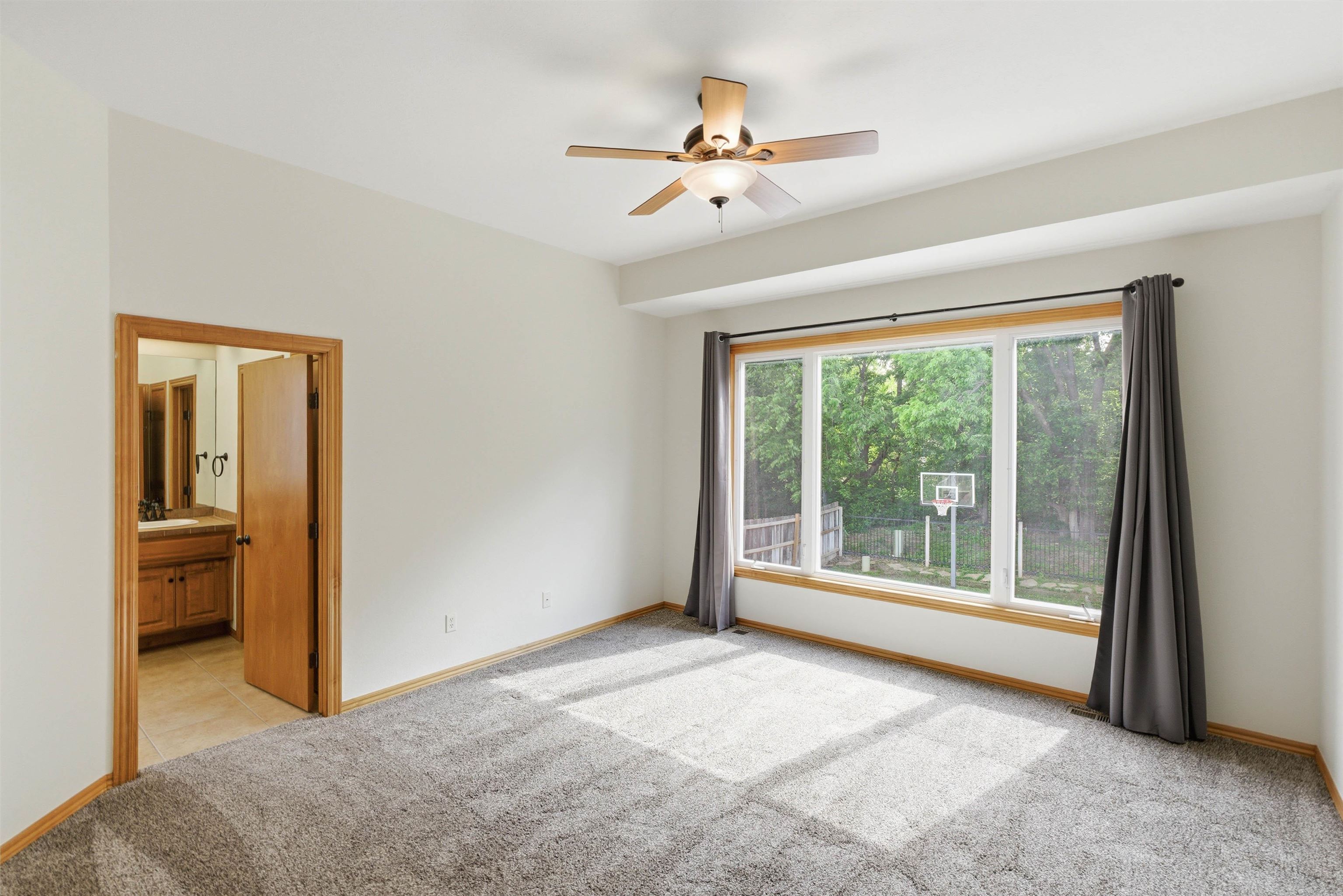 534 N Stonetree Andover KS 67002