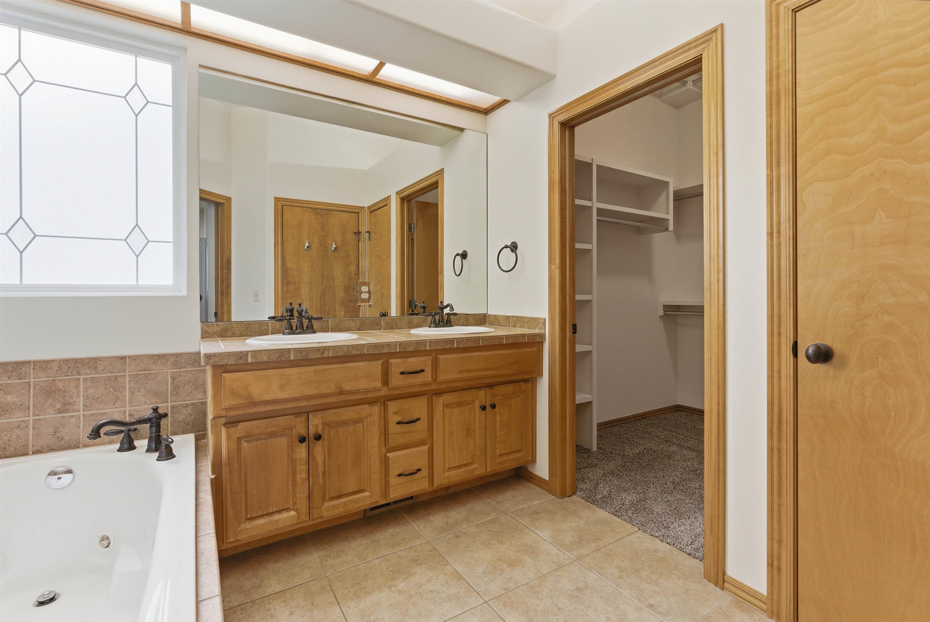 534 N Stonetree Andover KS 67002