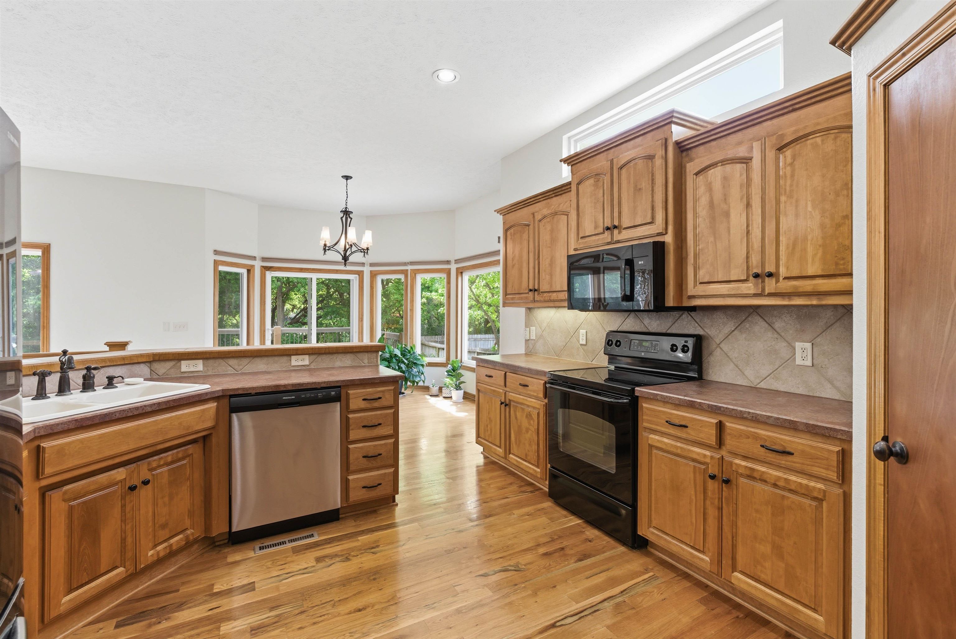 534 N Stonetree Andover KS 67002