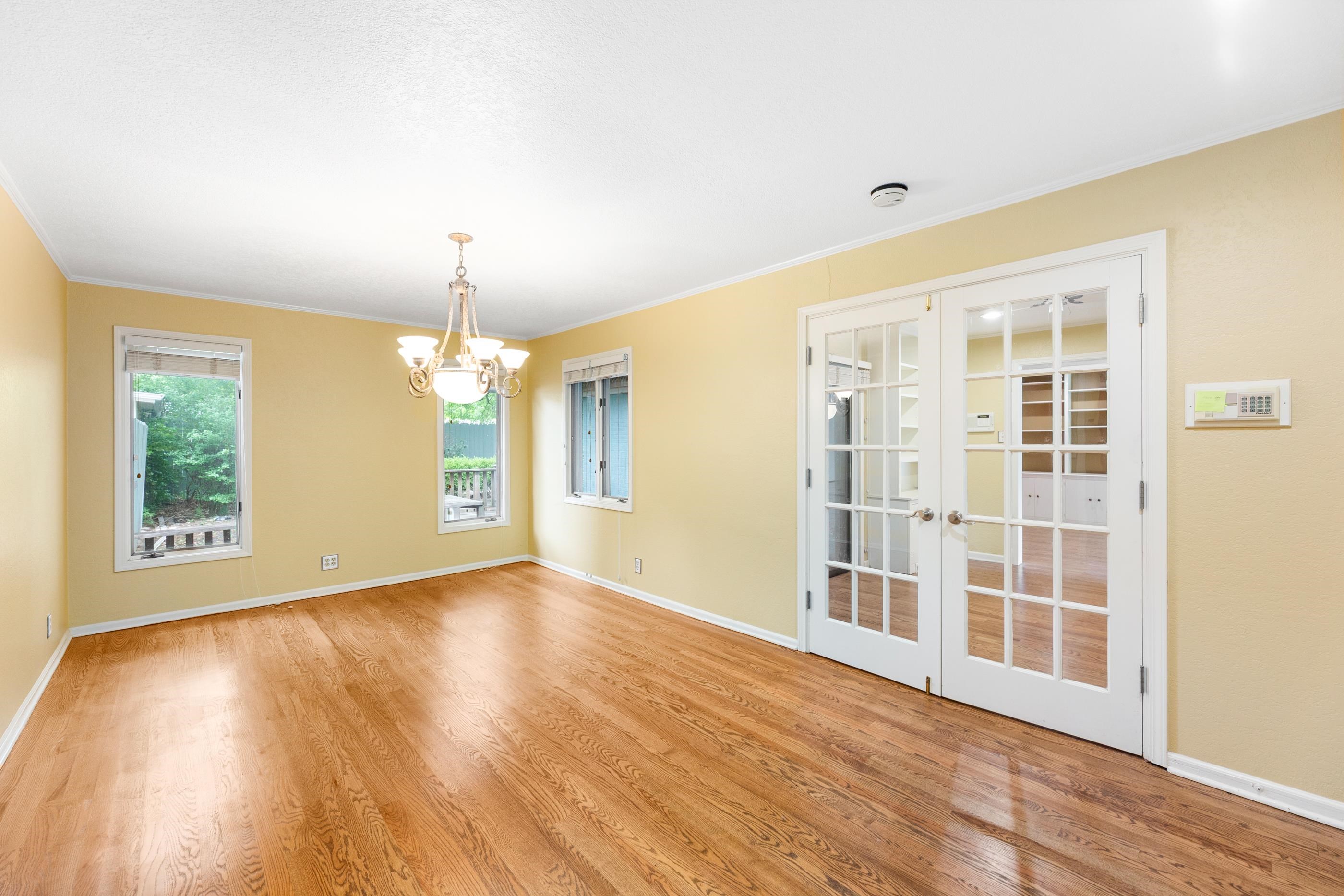 42 N Stratford Eastborough KS 67206