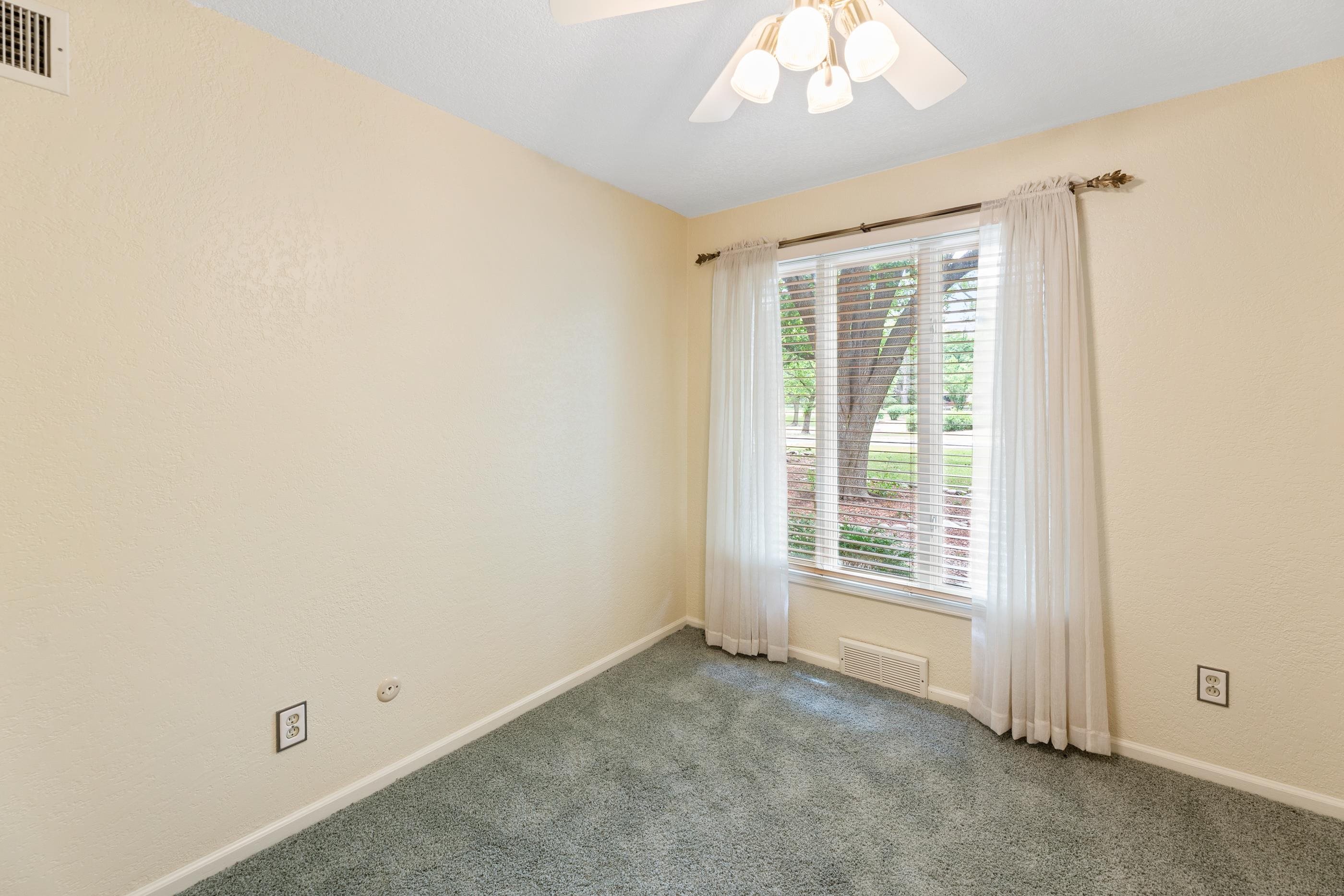 42 N Stratford Eastborough KS 67206