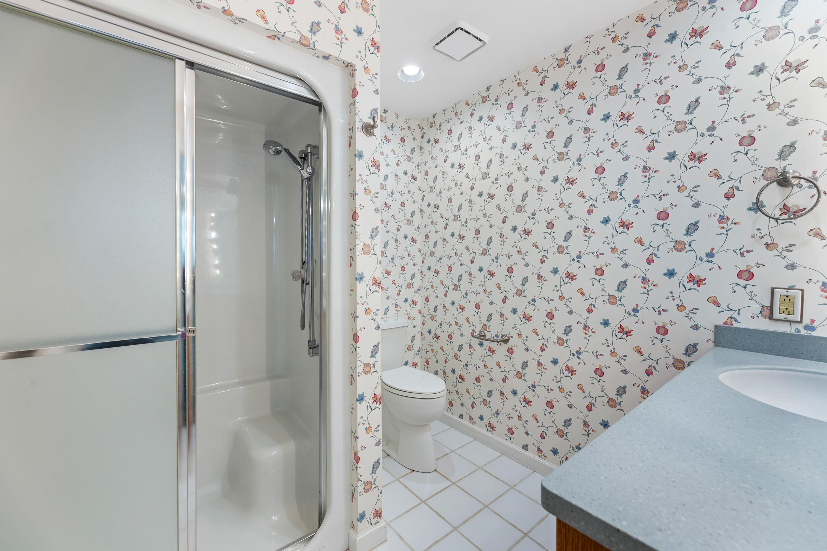 42 N Stratford Eastborough KS 67206