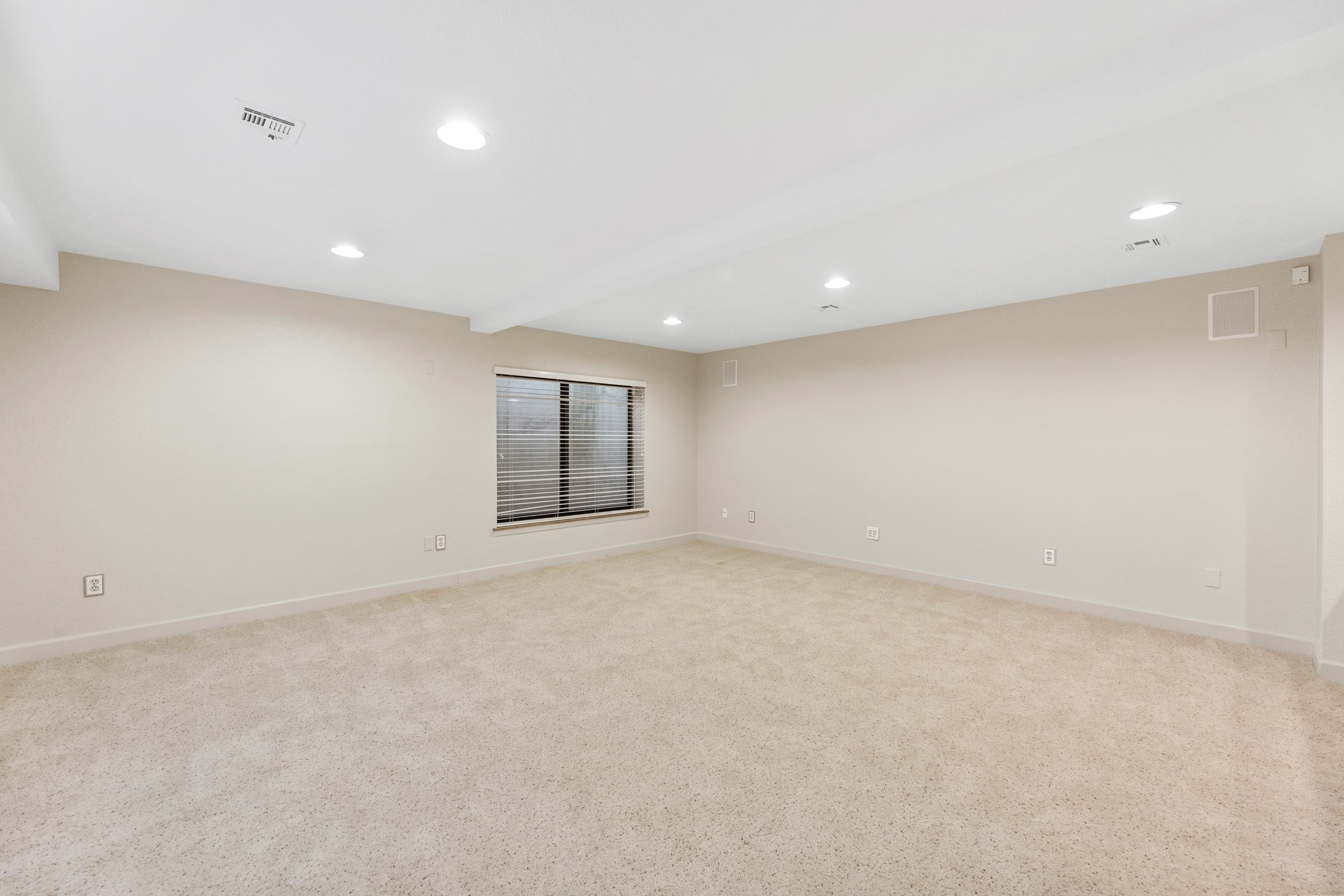 42 N Stratford Eastborough KS 67206
