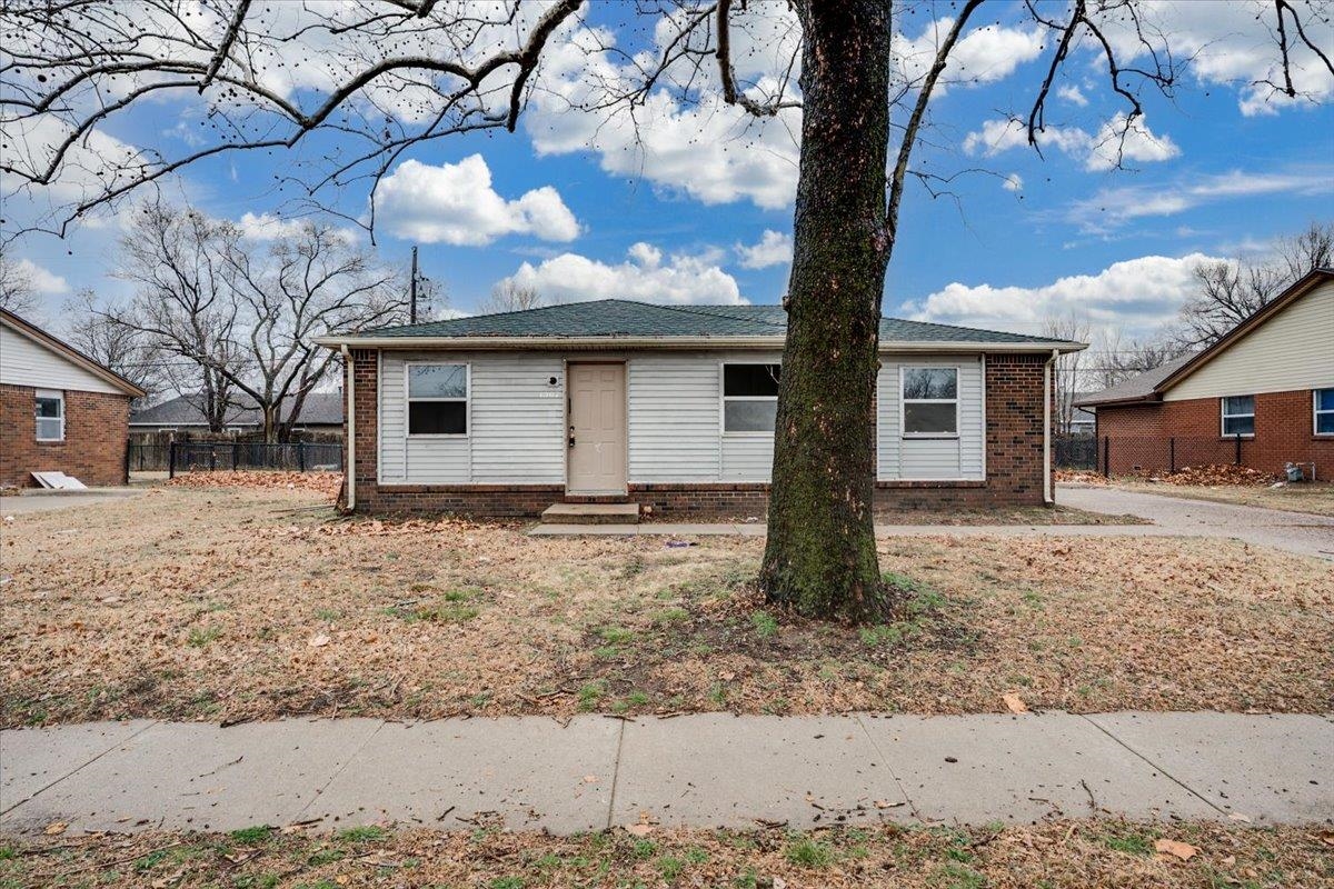1507 E Del Mar Street Wichita KS 67216