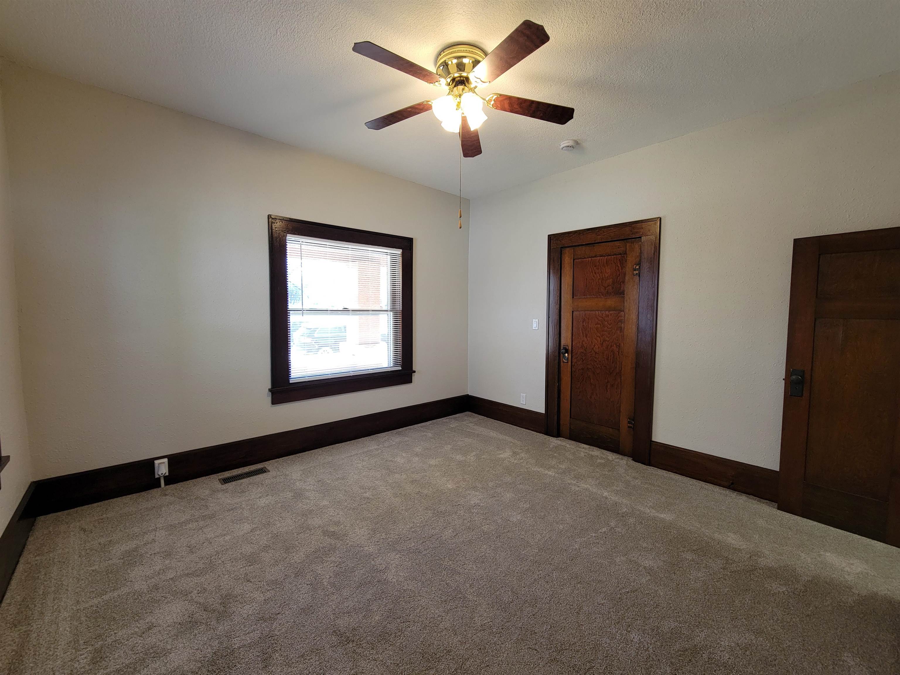 224 S Blaine Street Wellington KS 67152