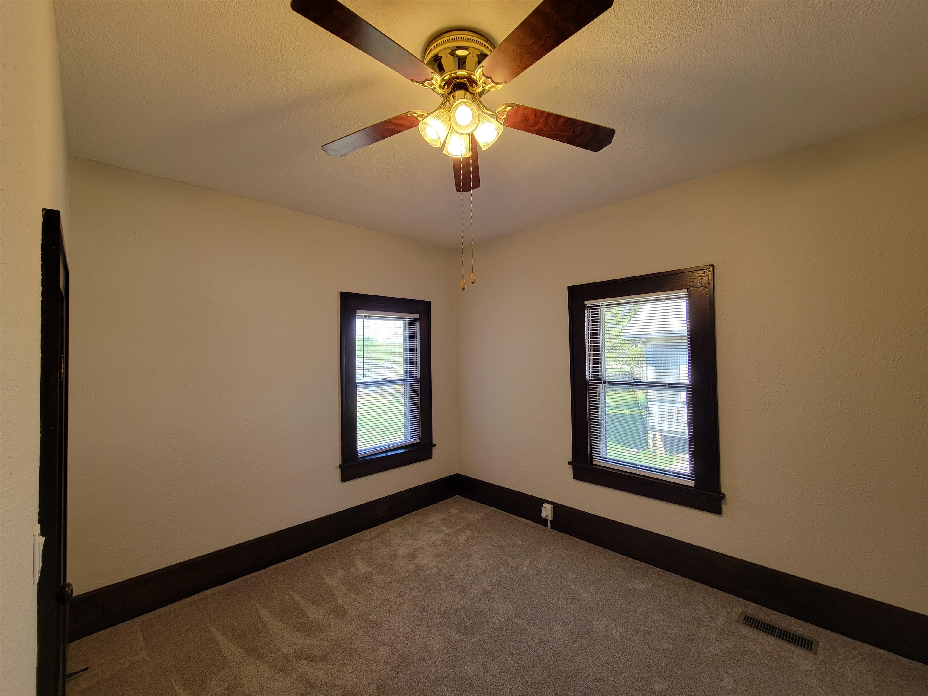 224 S Blaine Street Wellington KS 67152