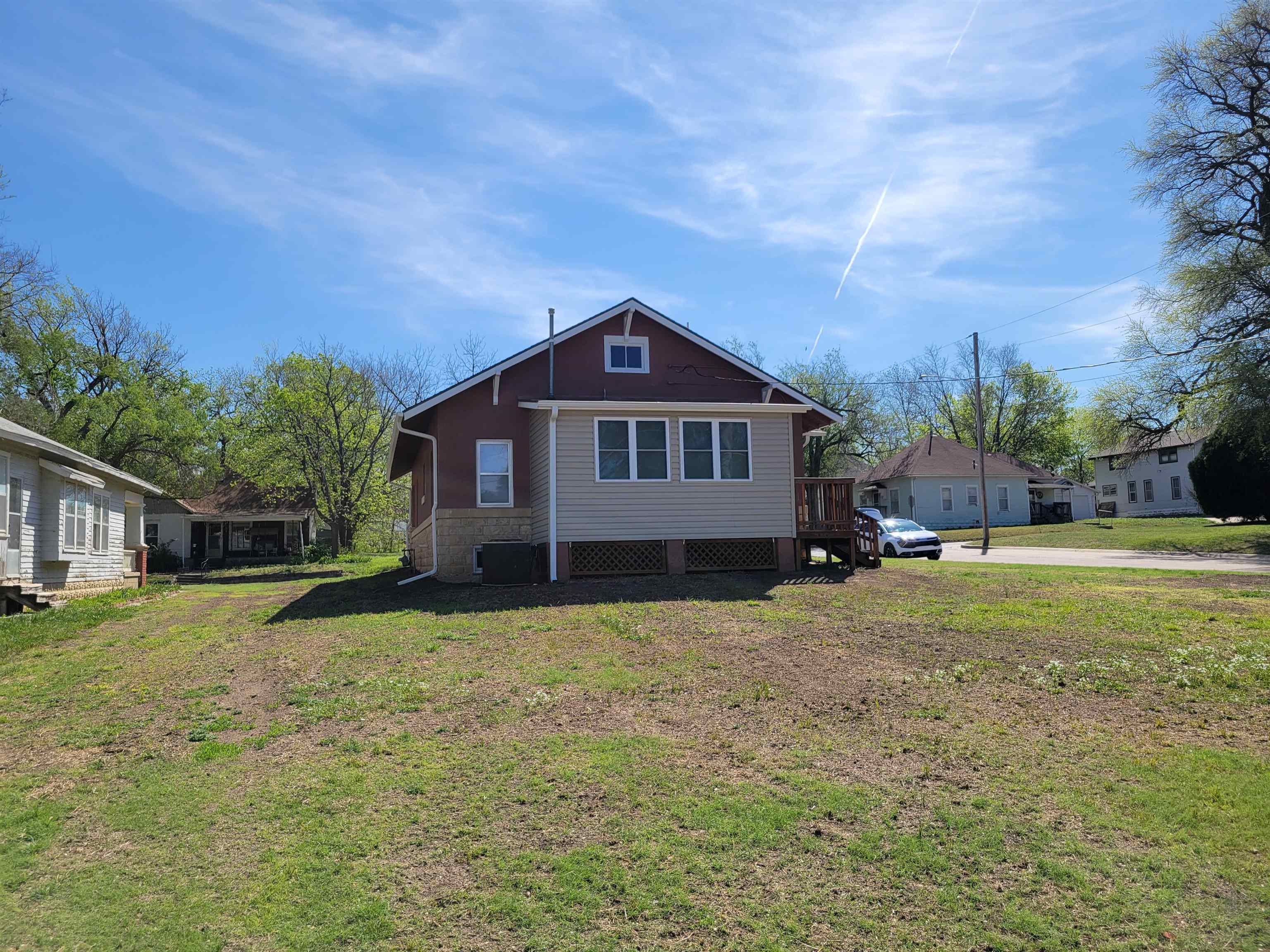 224 S Blaine Street Wellington KS 67152