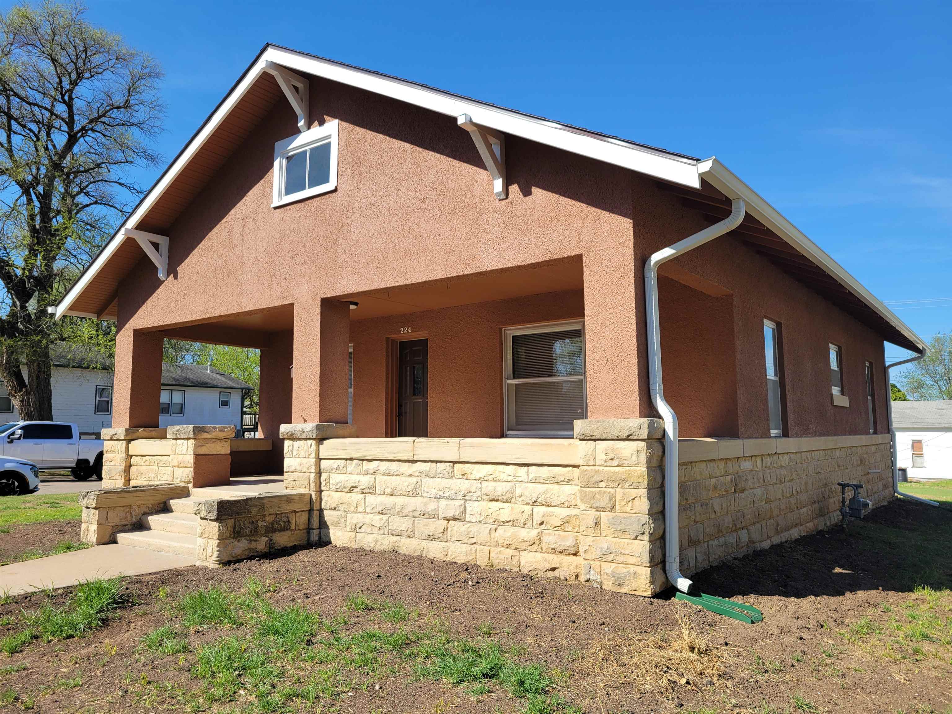 224 S Blaine Street Wellington KS 67152
