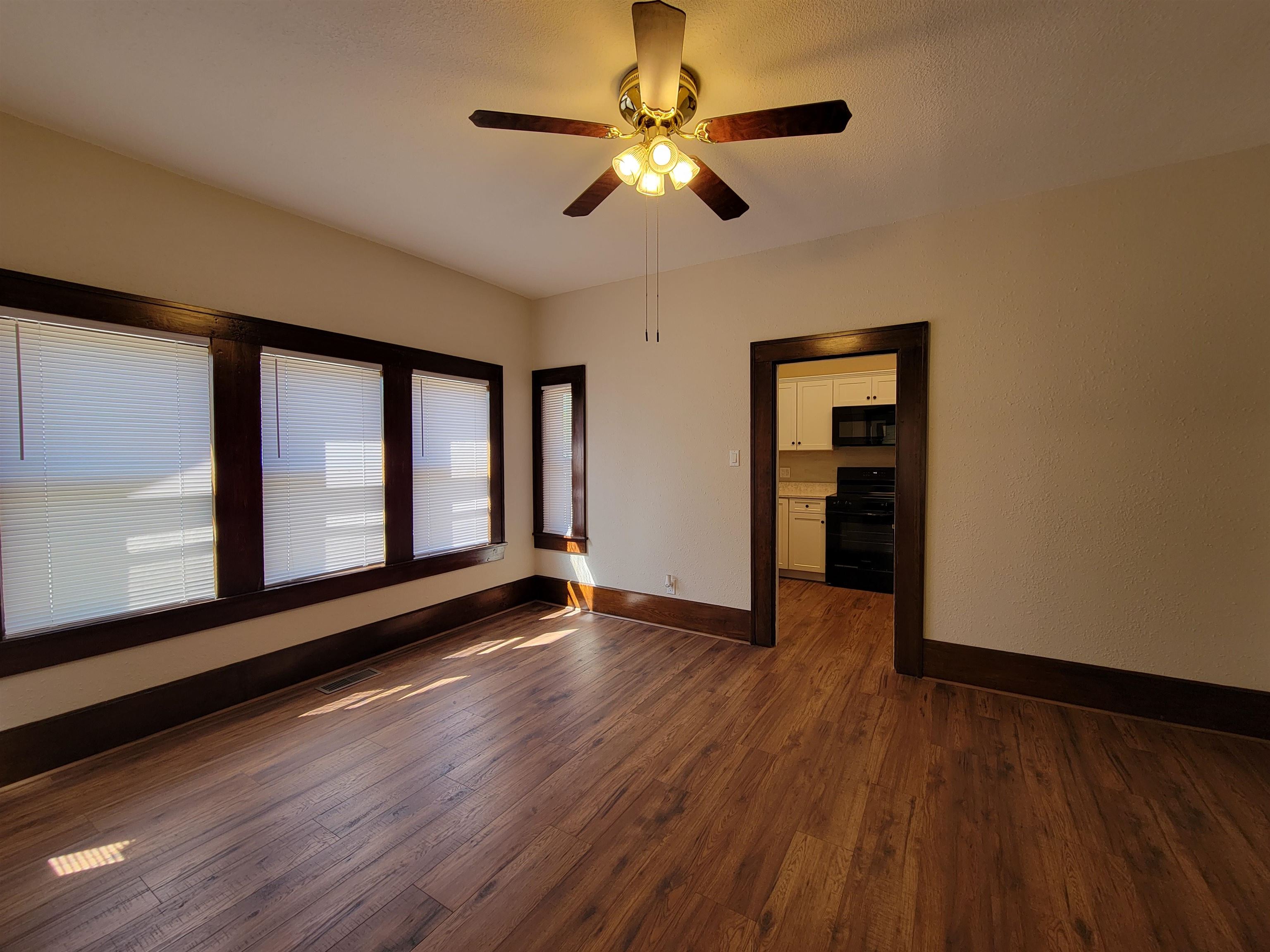 224 S Blaine Street Wellington KS 67152