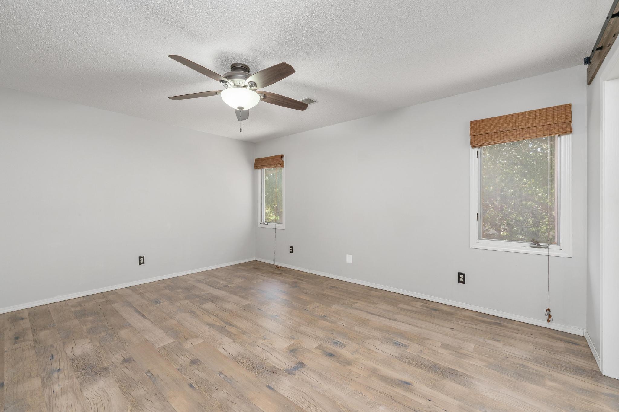 4827 N Homestead Street Bel Aire KS 67220