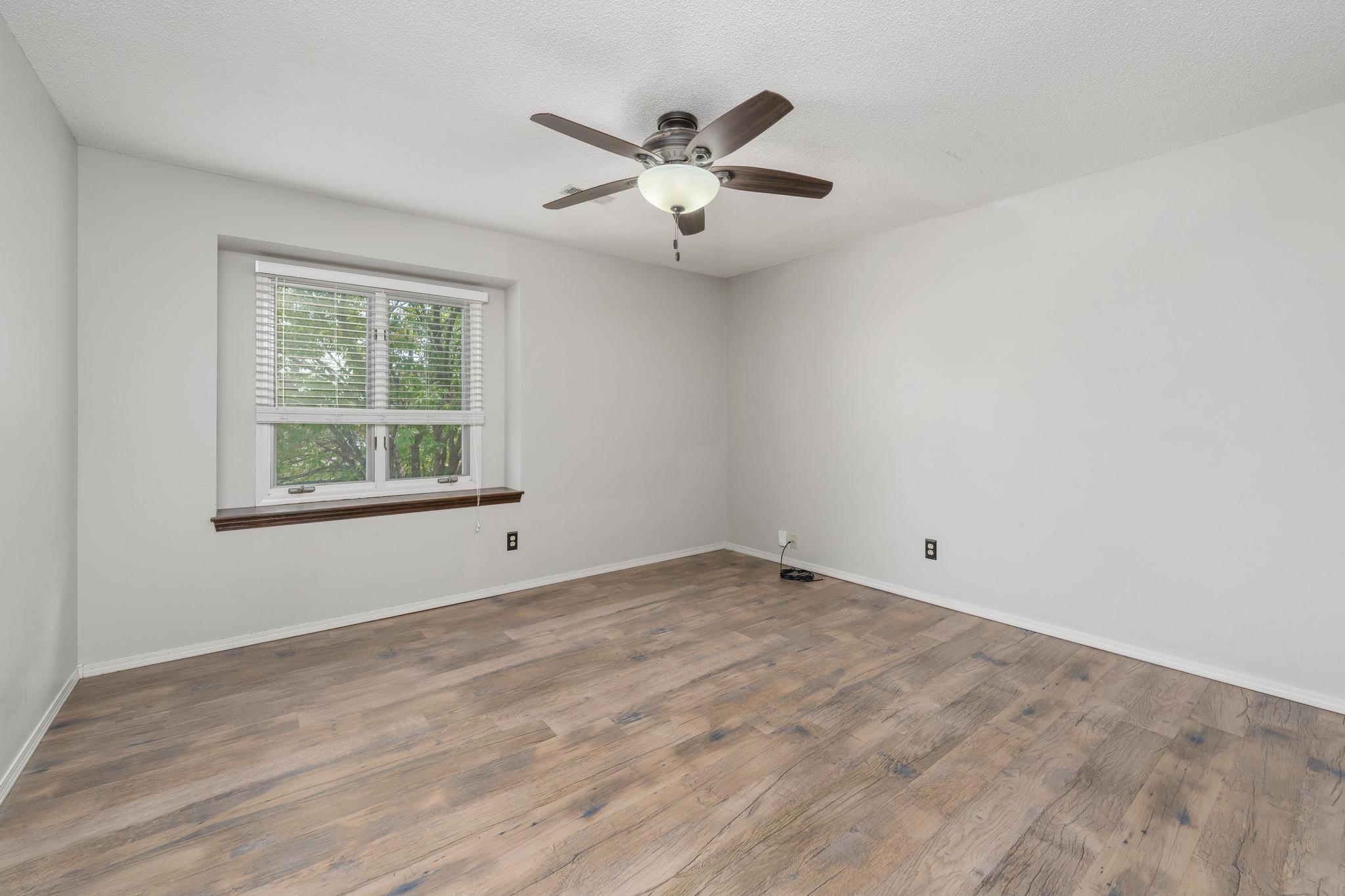 4827 N Homestead Street Bel Aire KS 67220