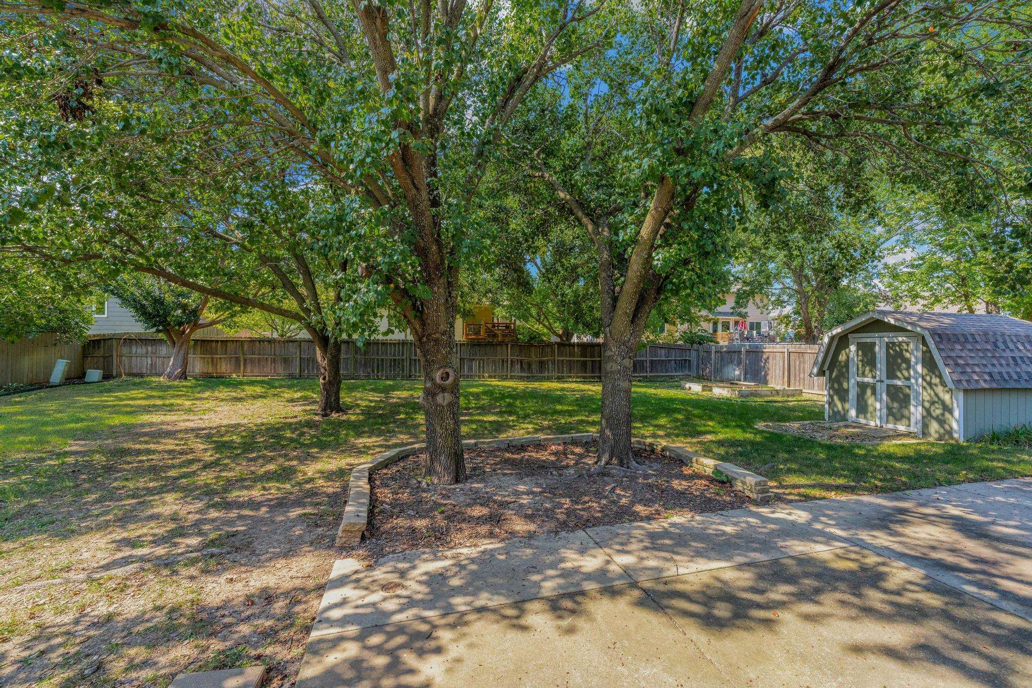 4827 N Homestead Street Bel Aire KS 67220