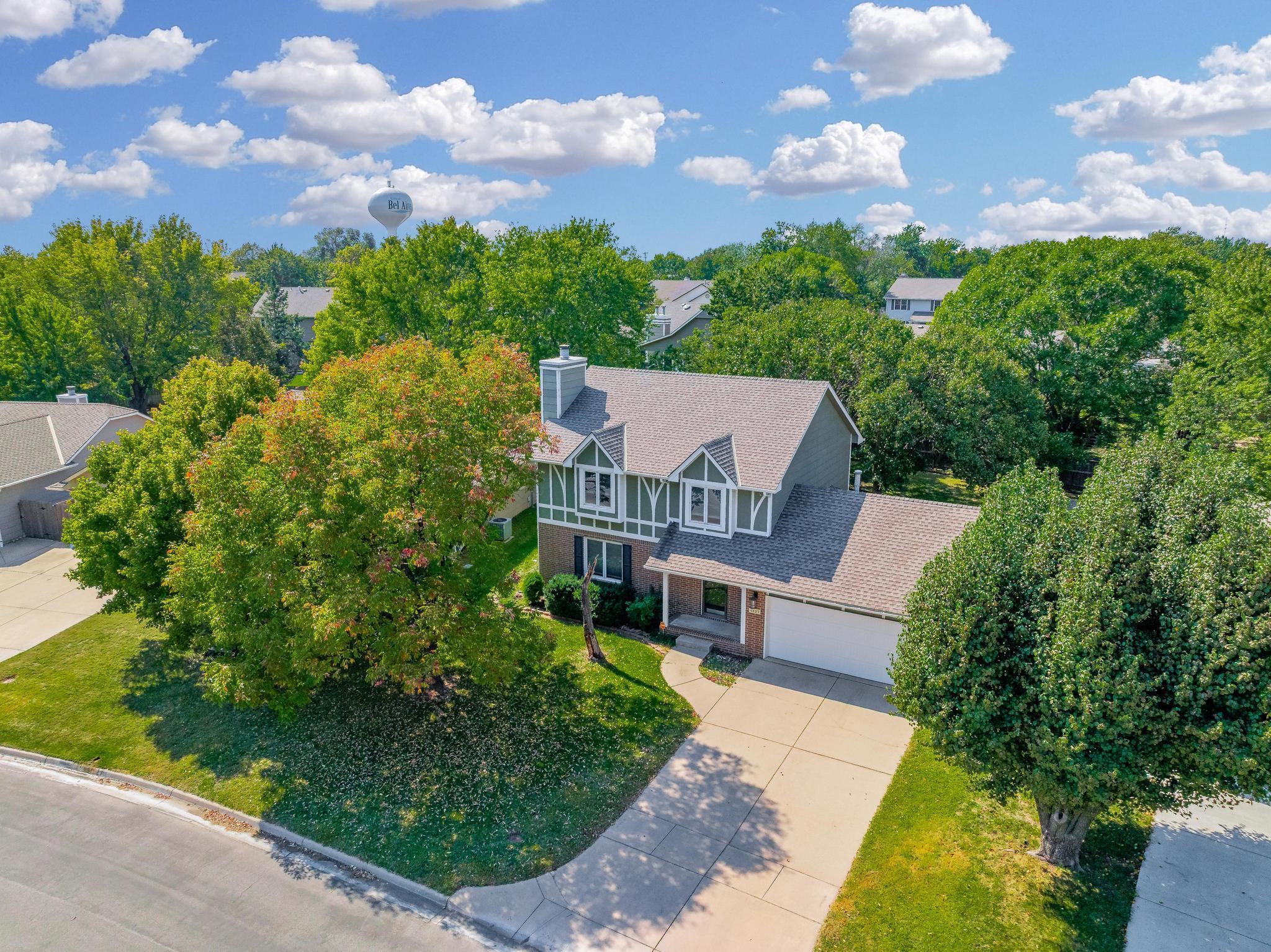 4827 N Homestead Street Bel Aire KS 67220