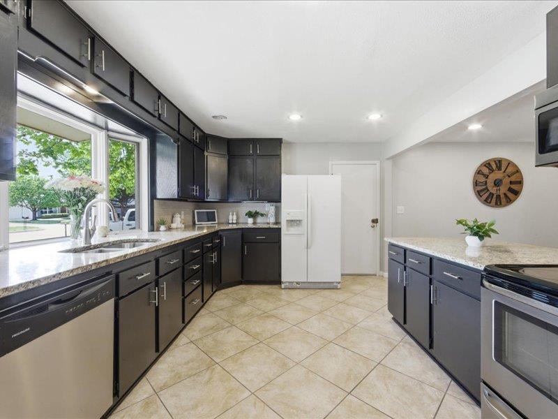 4112 W Westport Street Wichita KS 67212
