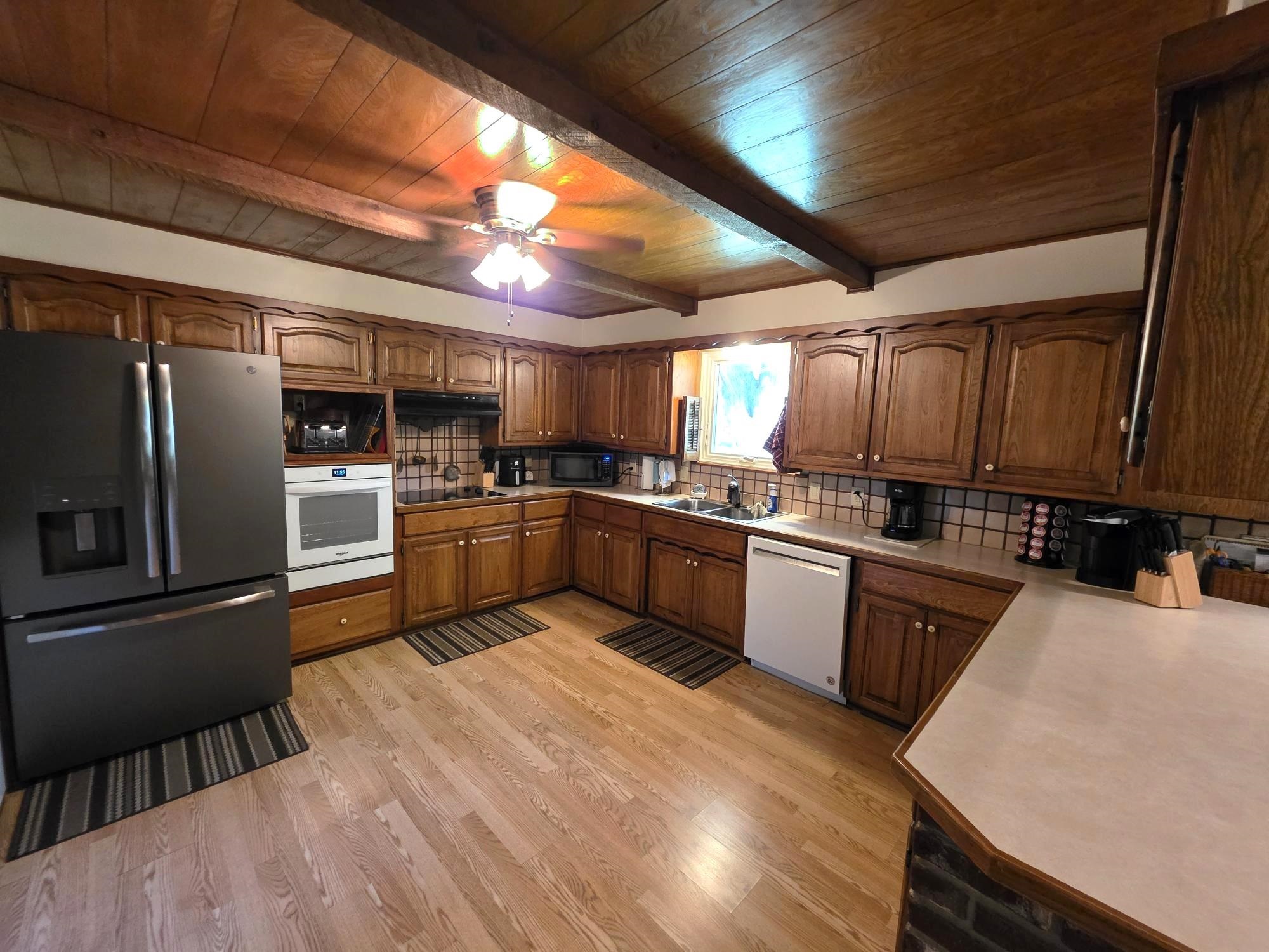 1702 E 12th Winfield KS 67156