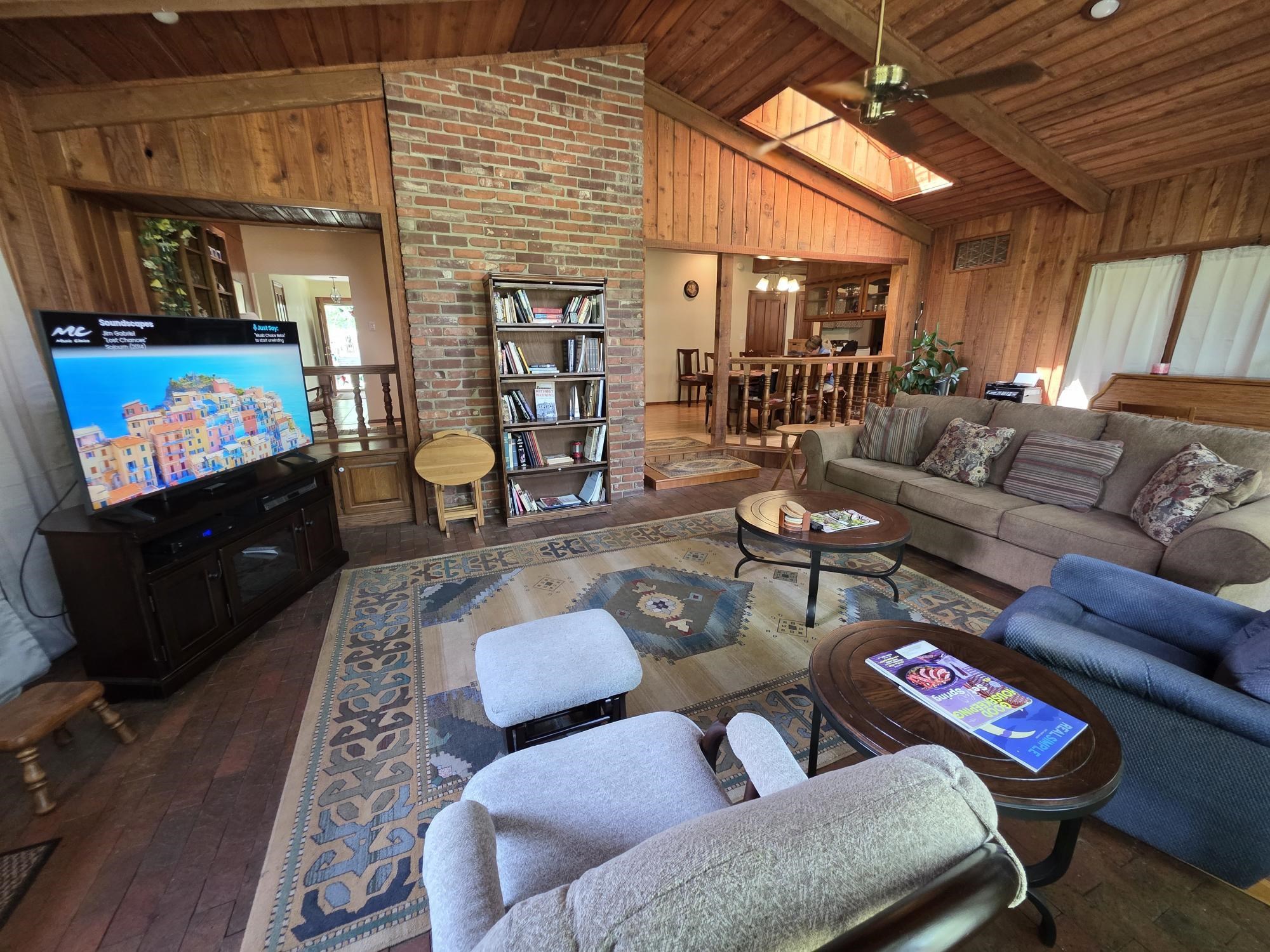1702 E 12th Winfield KS 67156