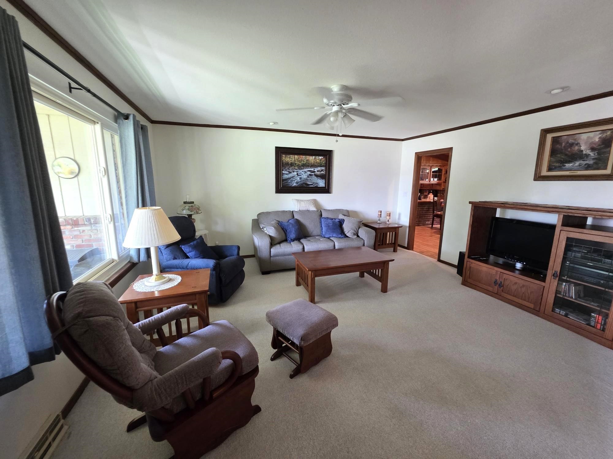 1702 E 12th Winfield KS 67156