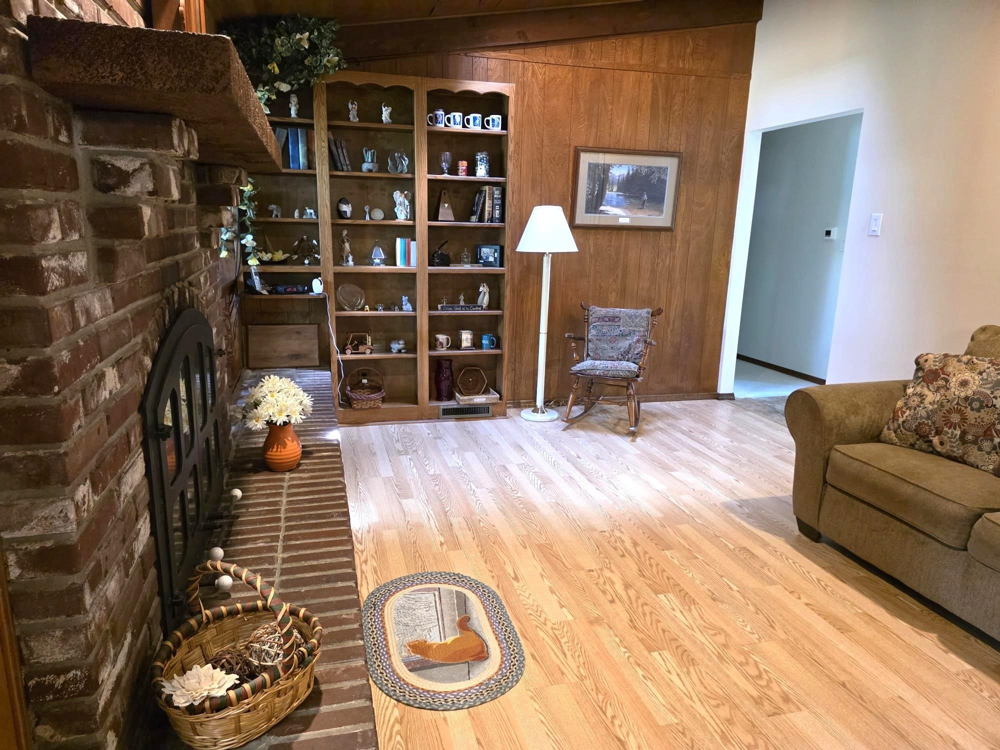 1702 E 12th Winfield KS 67156