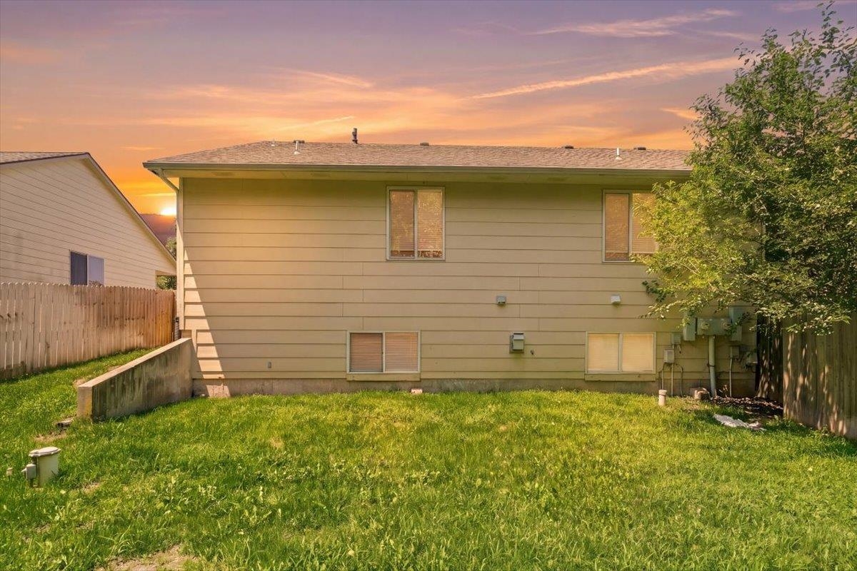 2302 N Shefford Circle Wichita KS 67205